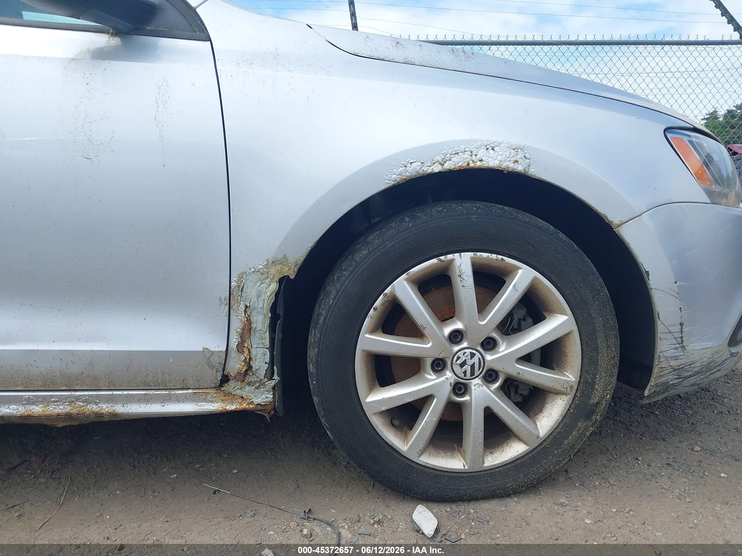 2011 Volkswagen Jetta 2.5l Se Серебряный vin: 3VWDZ7AJ0BM363645