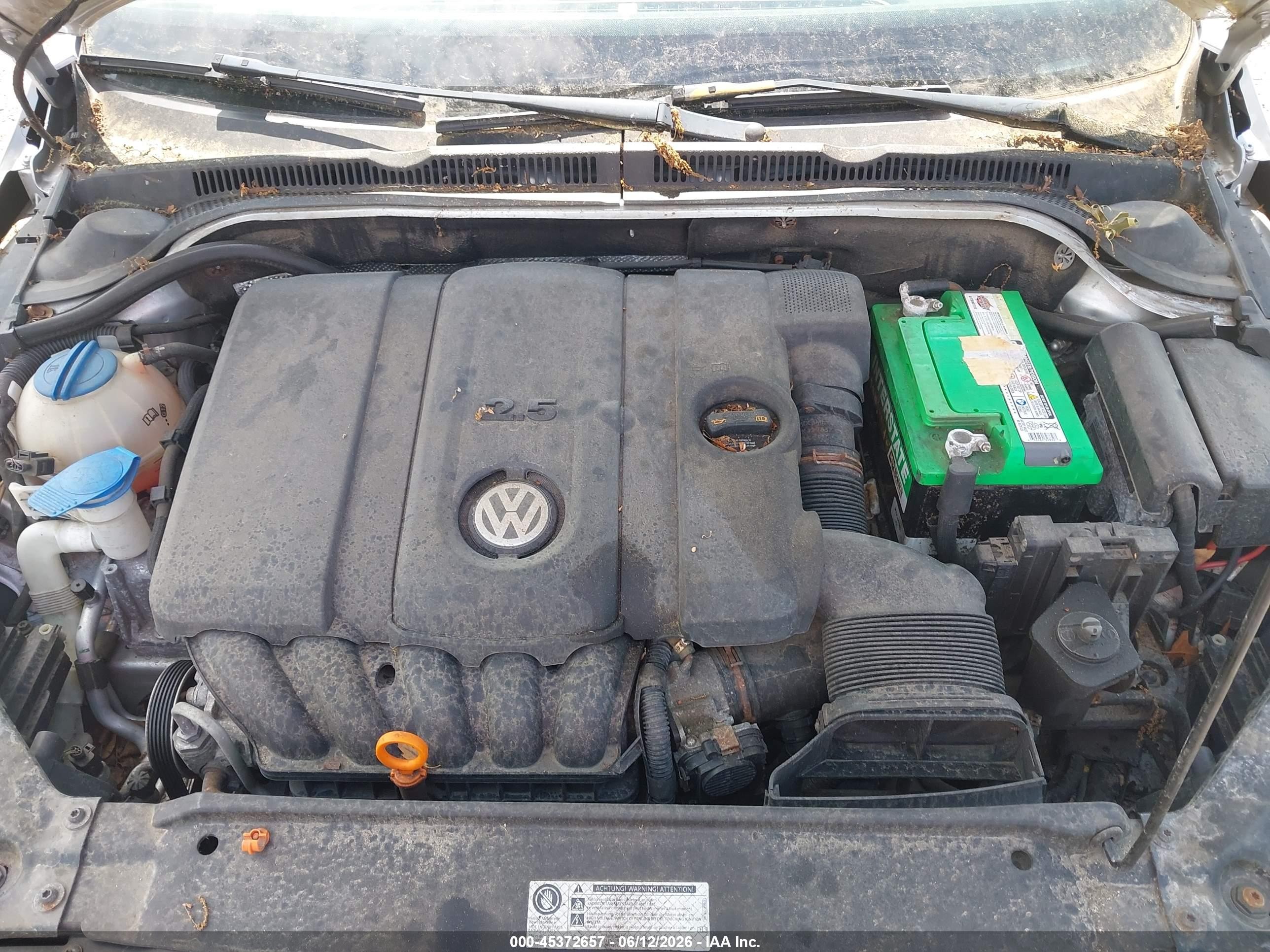 2011 Volkswagen Jetta 2.5l Se Серебряный vin: 3VWDZ7AJ0BM363645