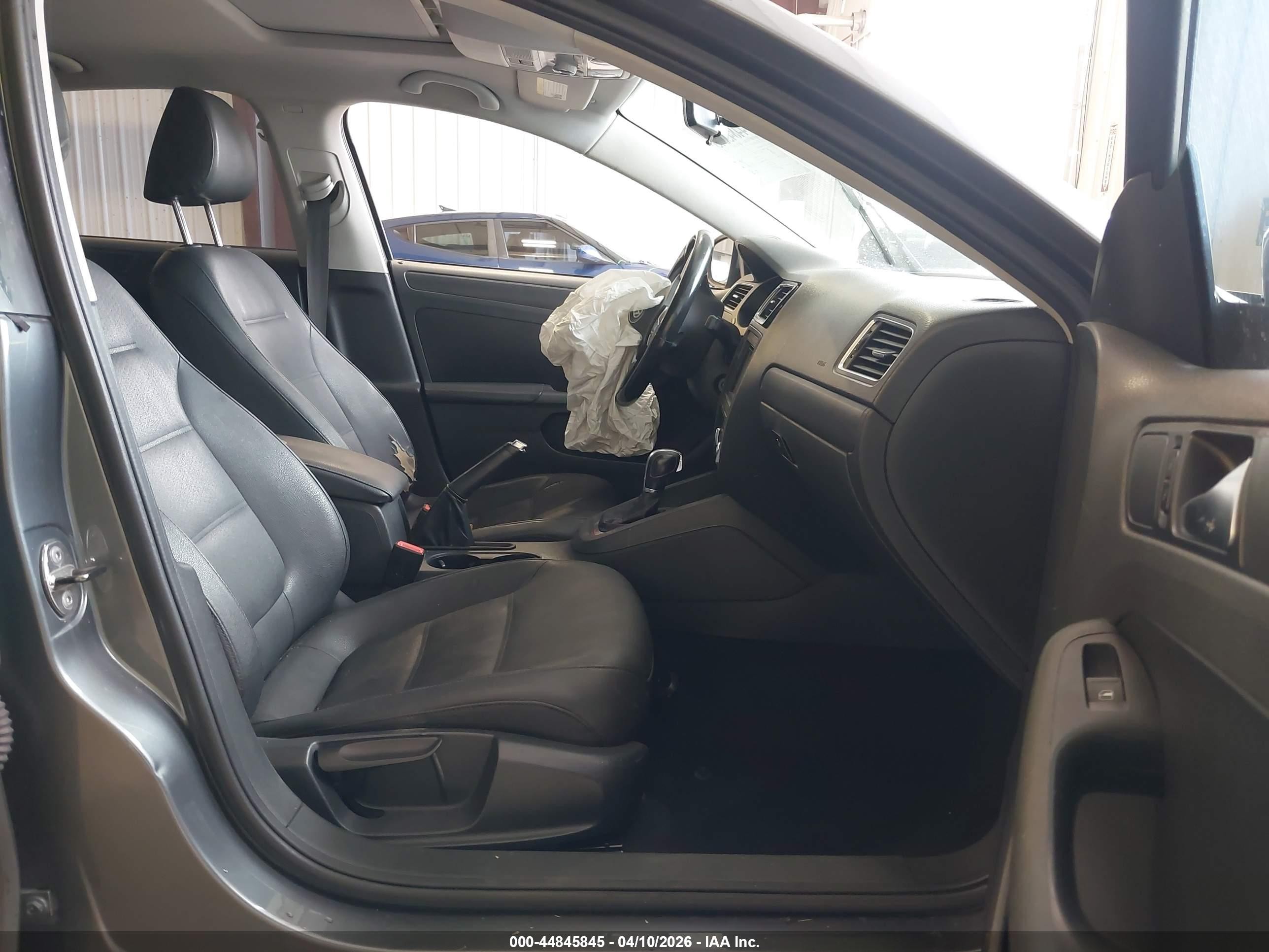 2011 Volkswagen Jetta 2.5l Se Gray vin: 3VWDZ7AJ0BM380803