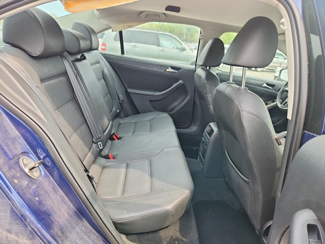2011 Volkswagen Jetta Se Blue vin: 3VWDZ7AJ1BM048403