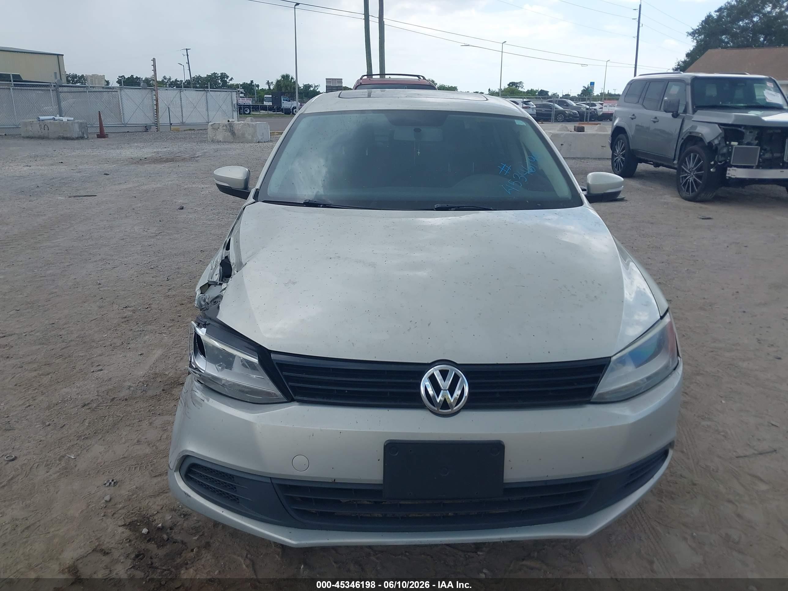 2011 Volkswagen Jetta 2.5l Se Pewter vin: 3VWDZ7AJ1BM082308