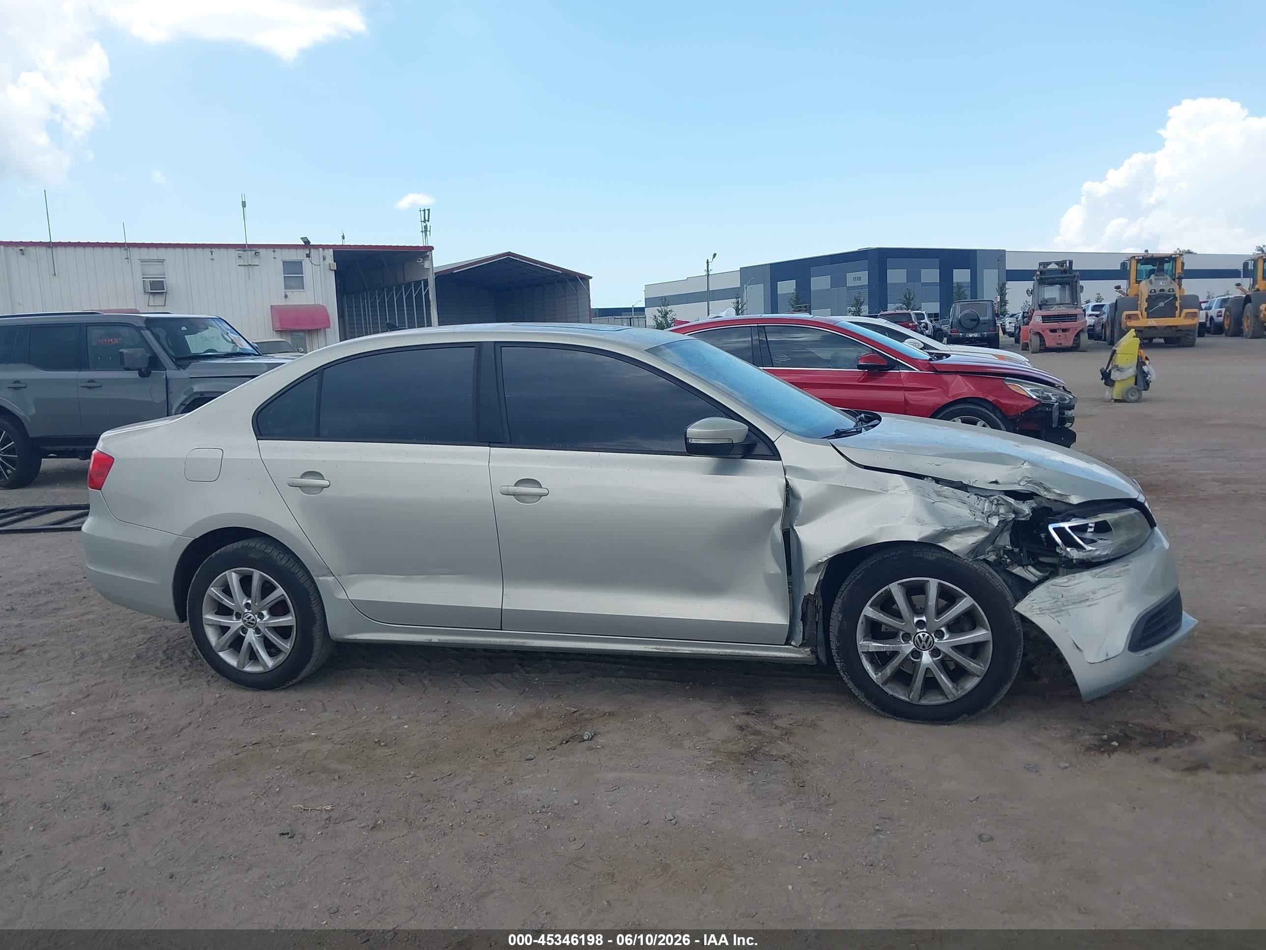 2011 Volkswagen Jetta 2.5l Se Pewter vin: 3VWDZ7AJ1BM082308