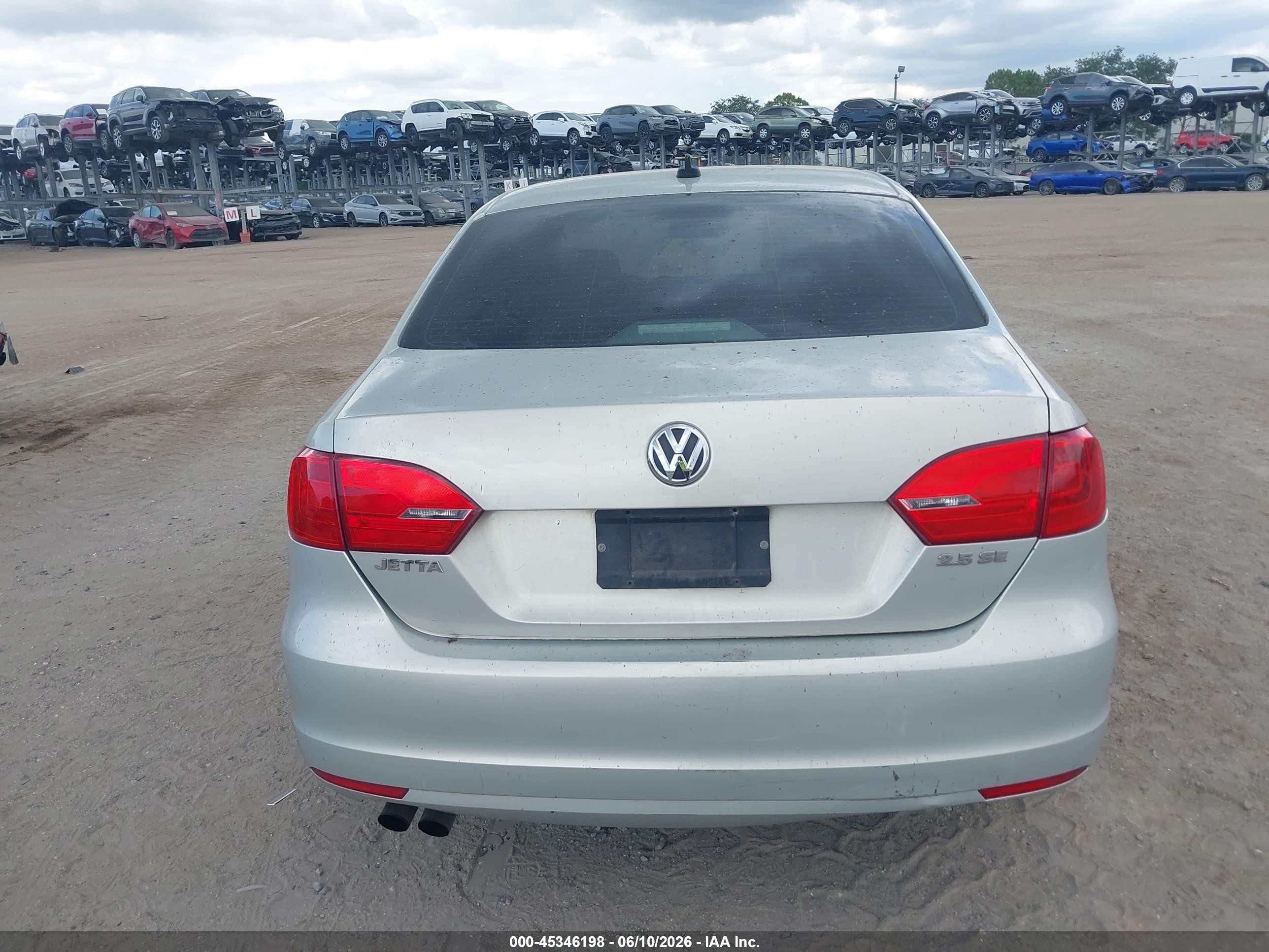 2011 Volkswagen Jetta 2.5l Se Pewter vin: 3VWDZ7AJ1BM082308