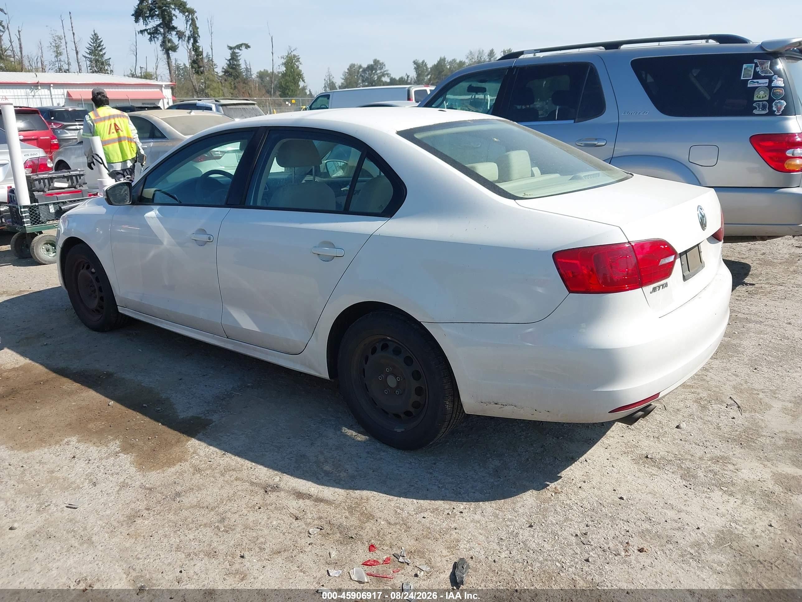 2011 Volkswagen Jetta 2.5l Se Белый vin: 3VWDZ7AJ1BM302367