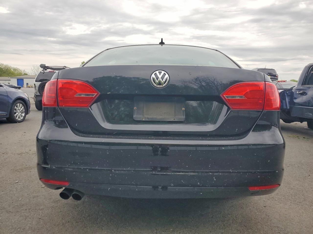 2011 Volkswagen Jetta Se Black vin: 3VWDZ7AJ1BM304829