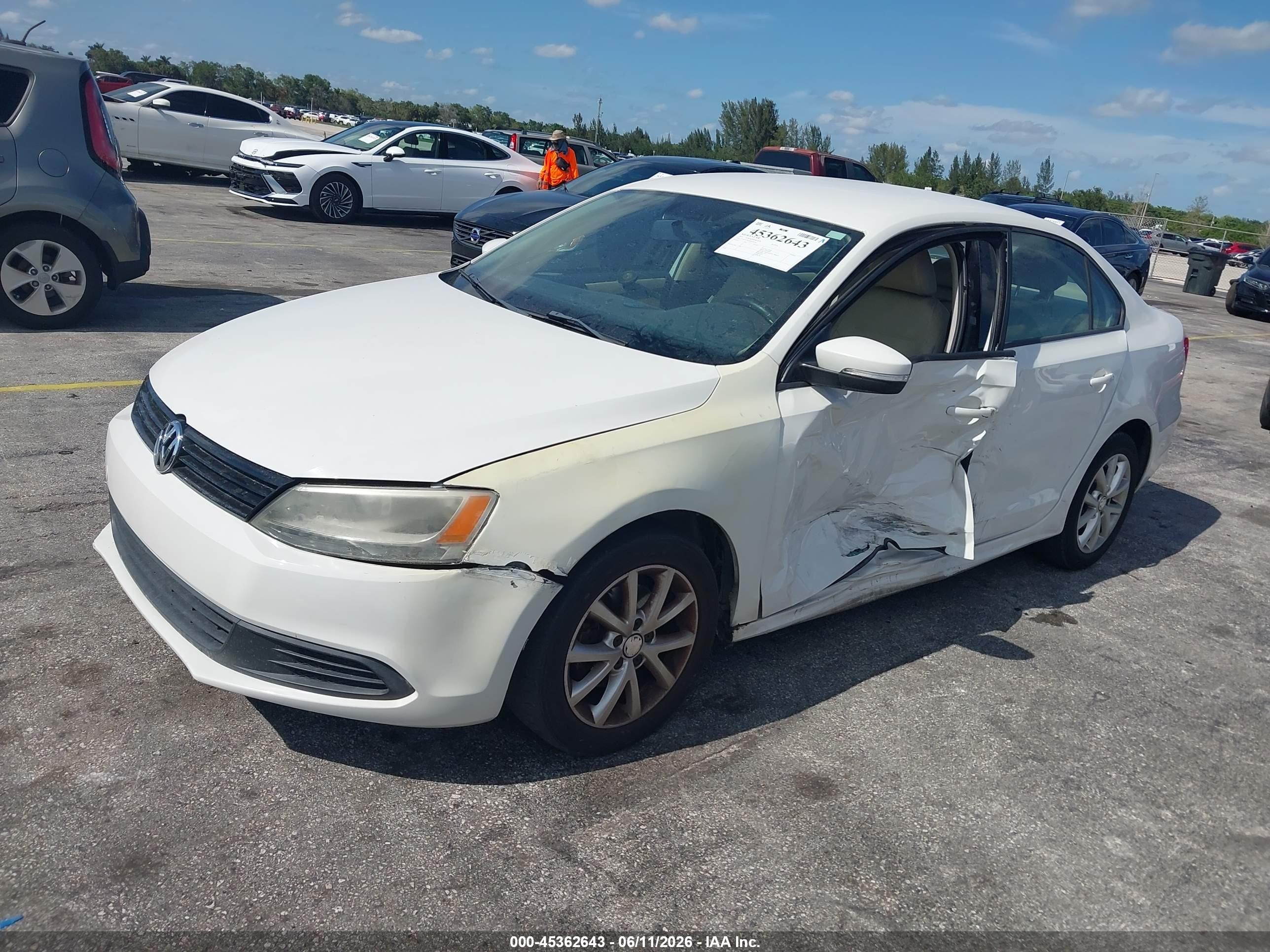 2011 Volkswagen Jetta 2.5l Se White vin: 3VWDZ7AJ1BM324126