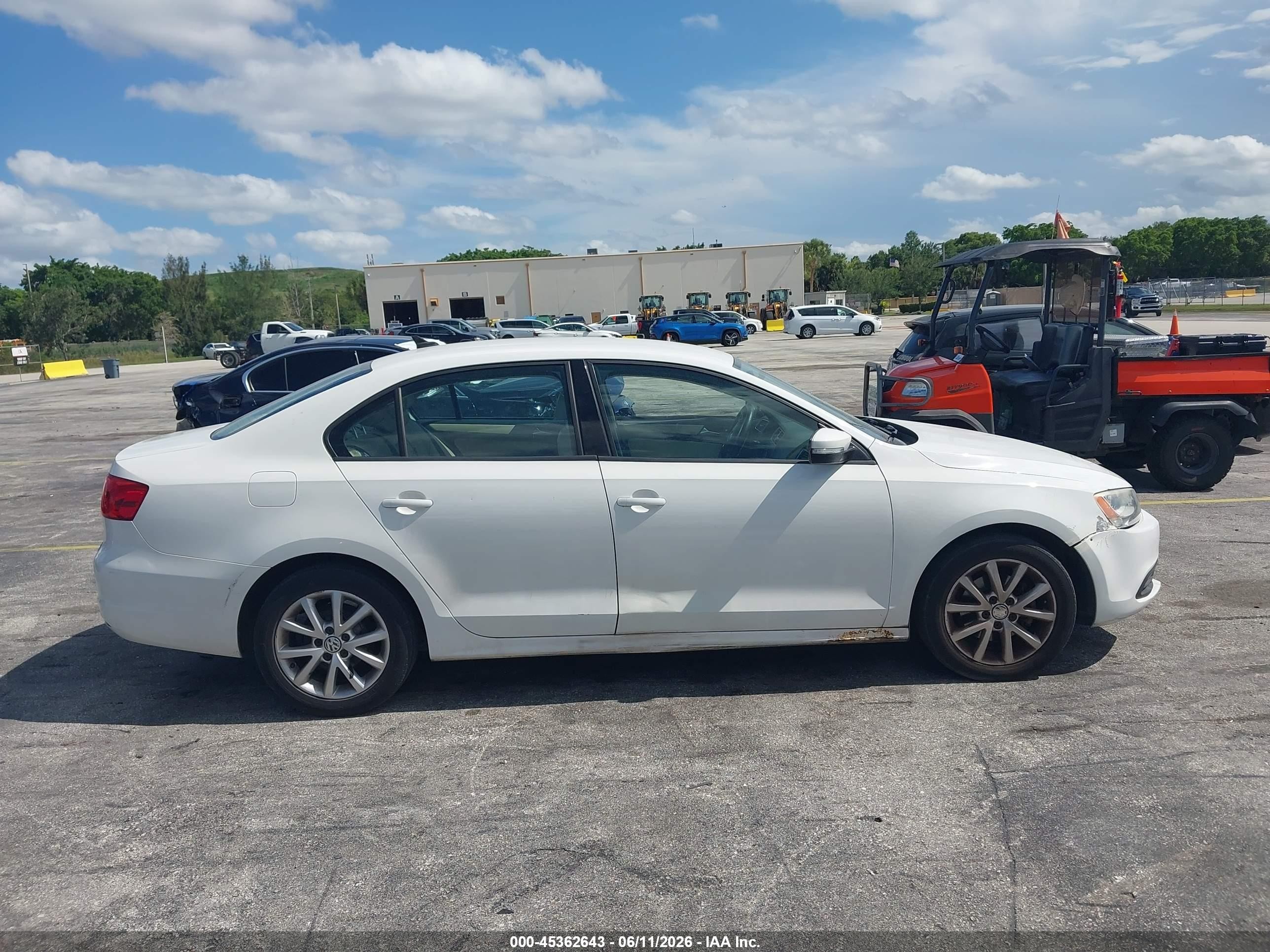 2011 Volkswagen Jetta 2.5l Se White vin: 3VWDZ7AJ1BM324126