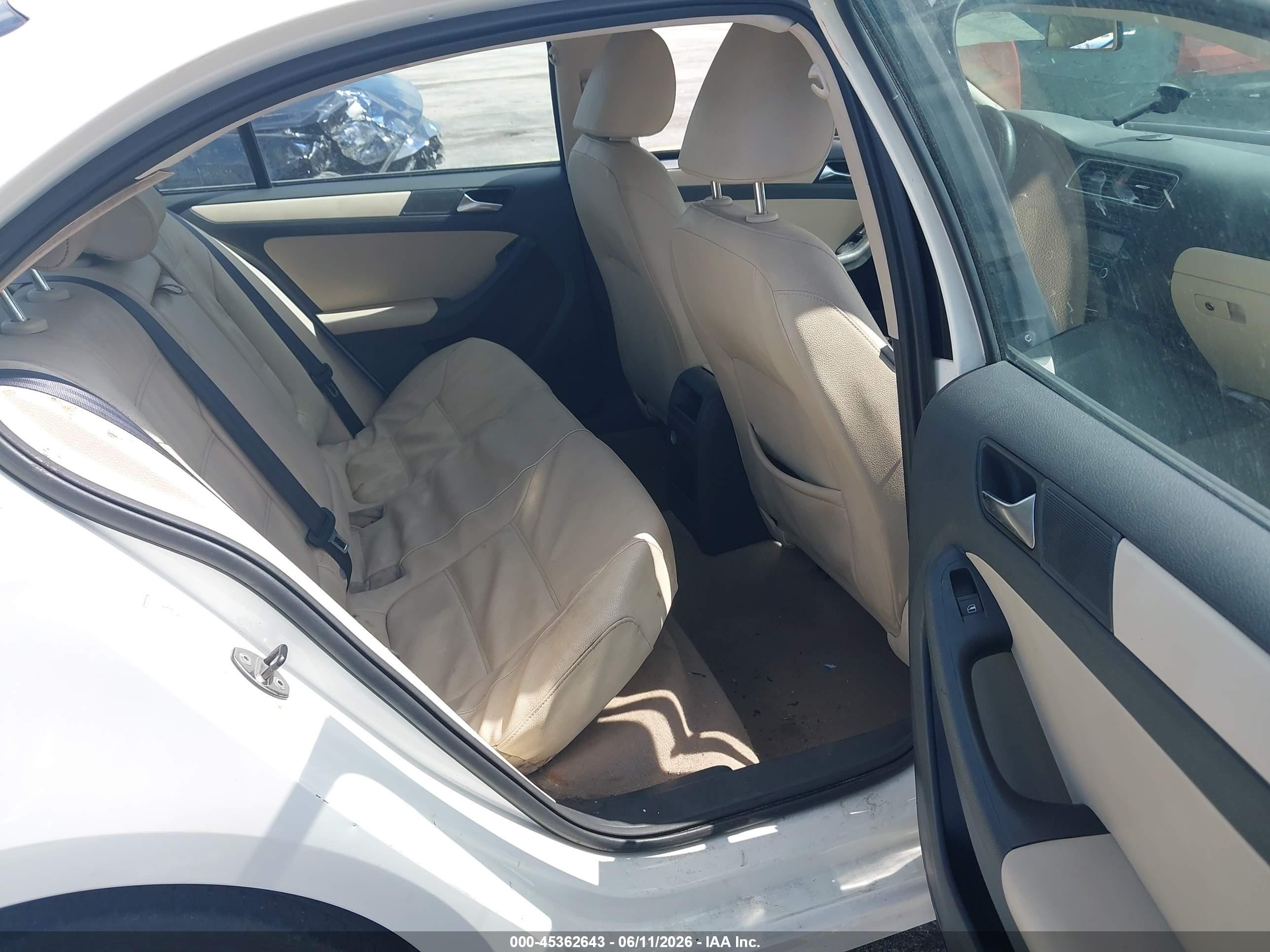 2011 Volkswagen Jetta 2.5l Se White vin: 3VWDZ7AJ1BM324126