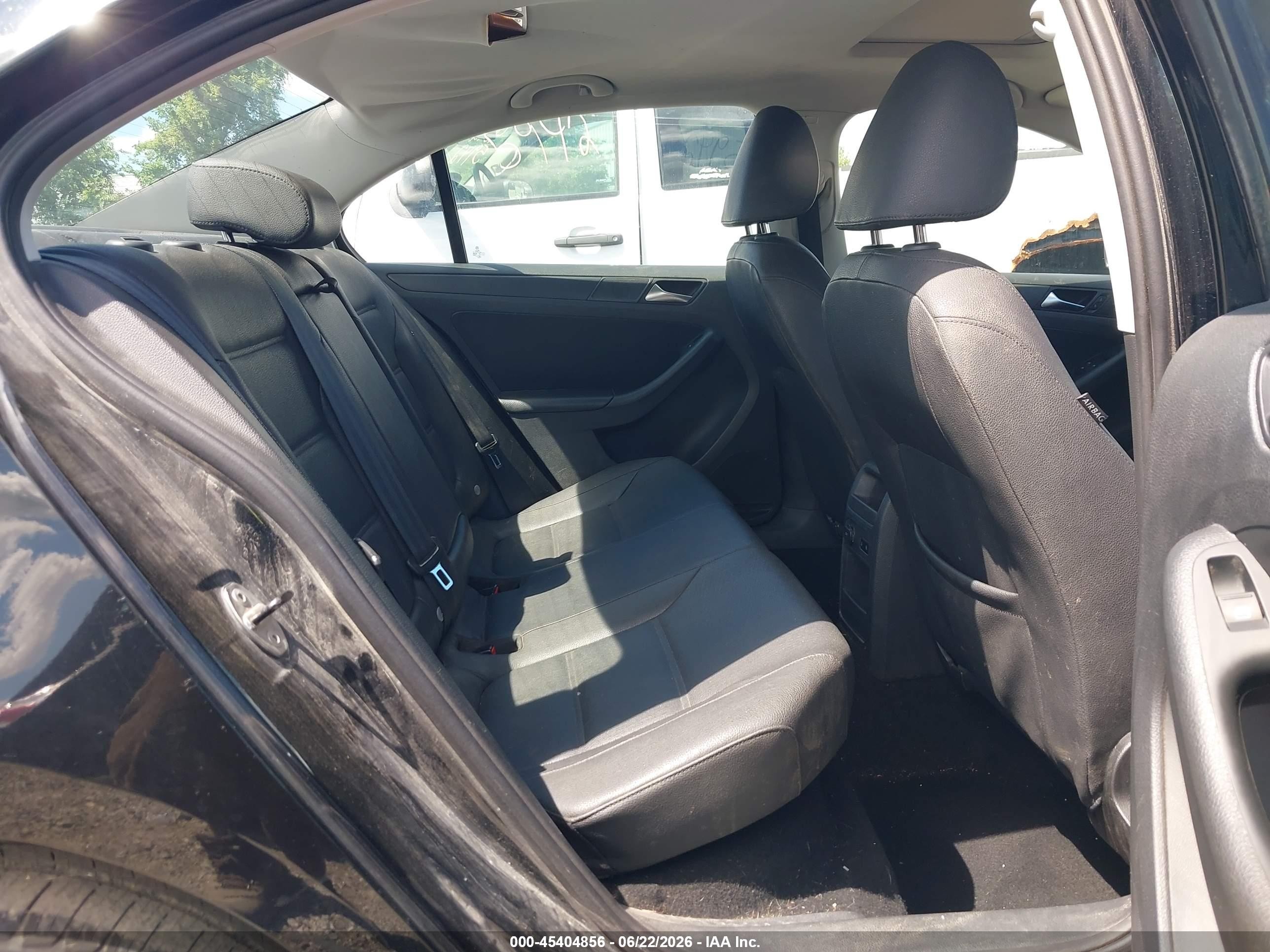 2011 Volkswagen Jetta 2.5l Se Черный vin: 3VWDZ7AJ2BM039998