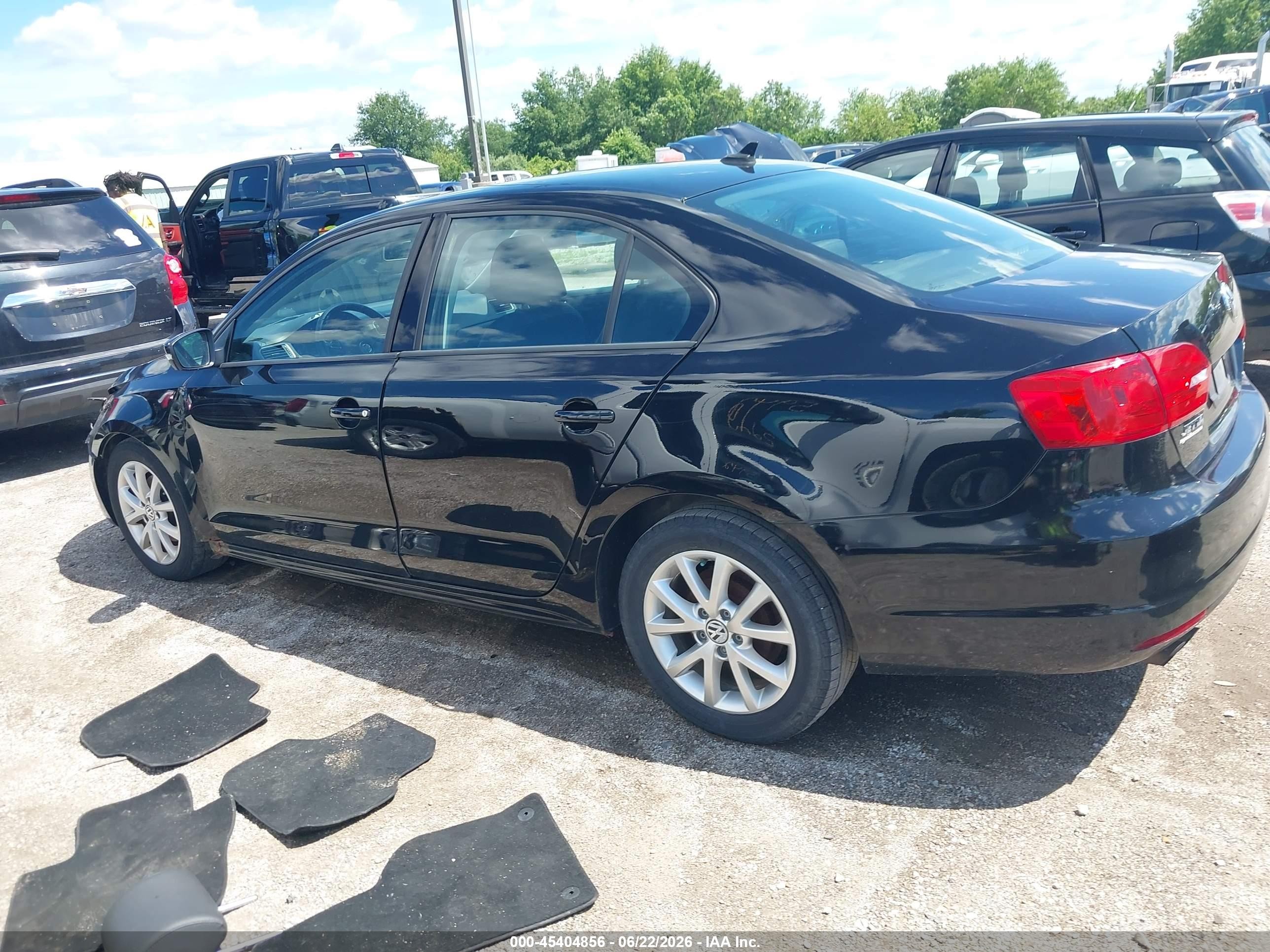 2011 Volkswagen Jetta 2.5l Se Черный vin: 3VWDZ7AJ2BM039998