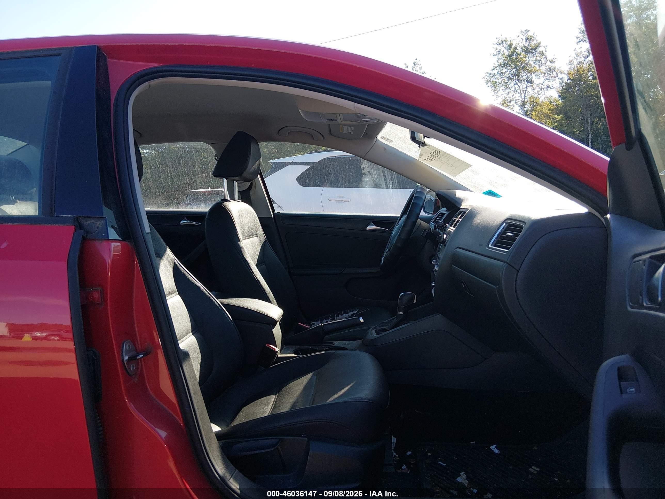 2011 Volkswagen Jetta 2.5l Se Red vin: 3VWDZ7AJ2BM066554