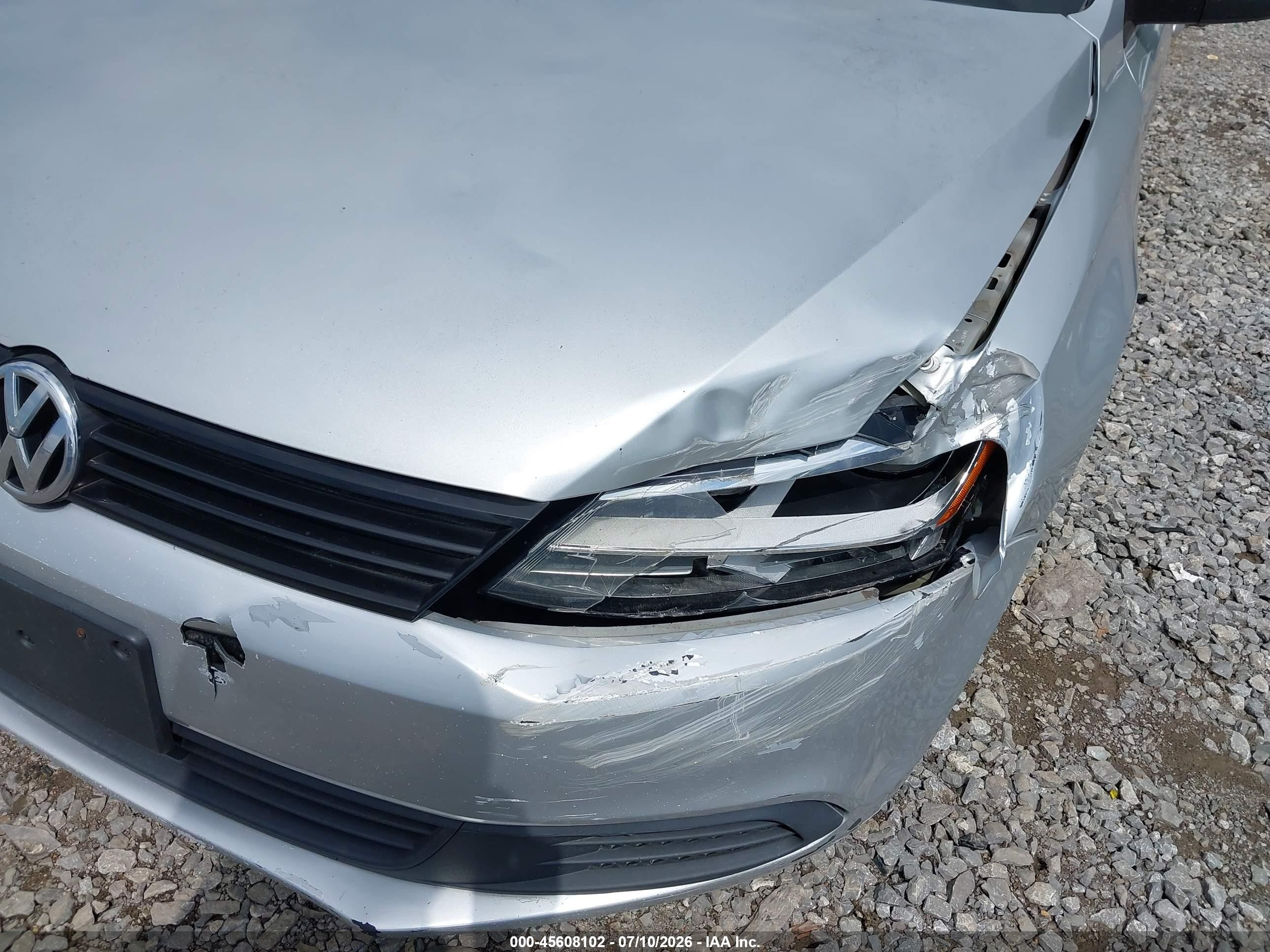 2011 Volkswagen Jetta 2.5l Se Silver vin: 3VWDZ7AJ2BM315063