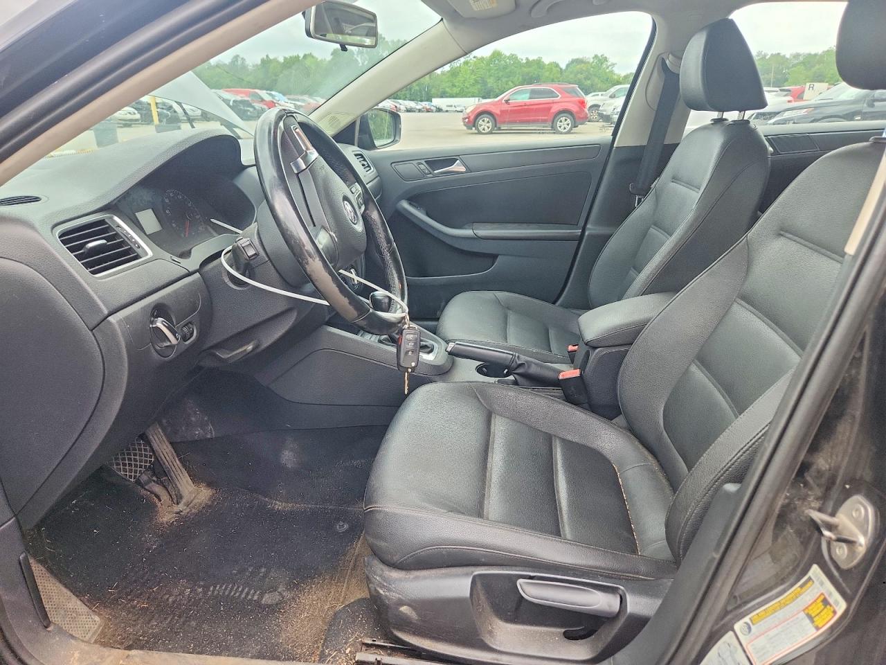 2011 Volkswagen Jetta Se Black vin: 3VWDZ7AJ2BM316830