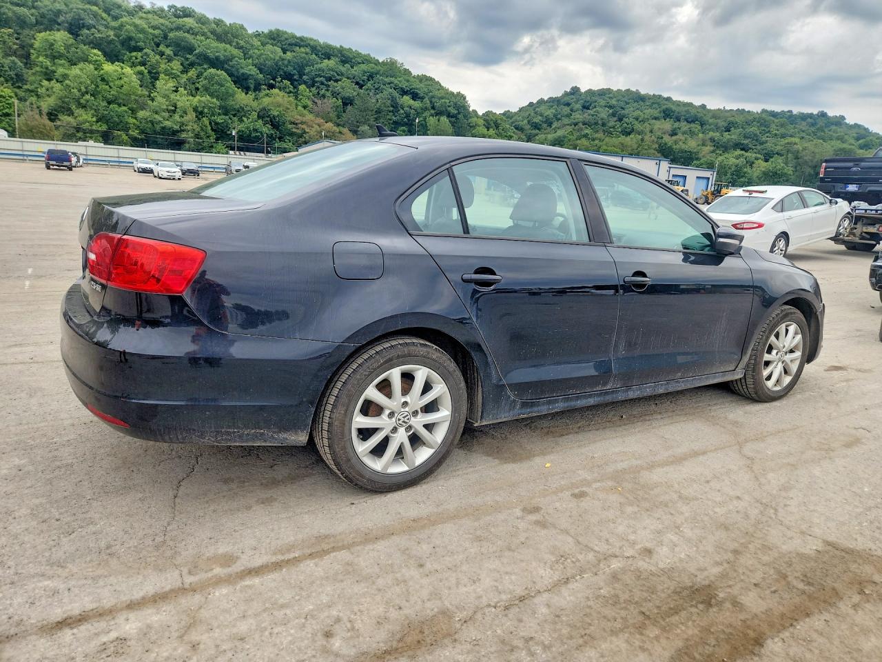 2011 Volkswagen Jetta Se Black vin: 3VWDZ7AJ2BM316830