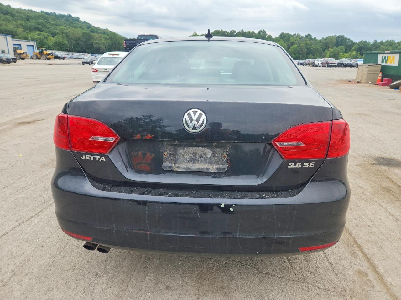 2011 Volkswagen Jetta Se Black vin: 3VWDZ7AJ2BM316830