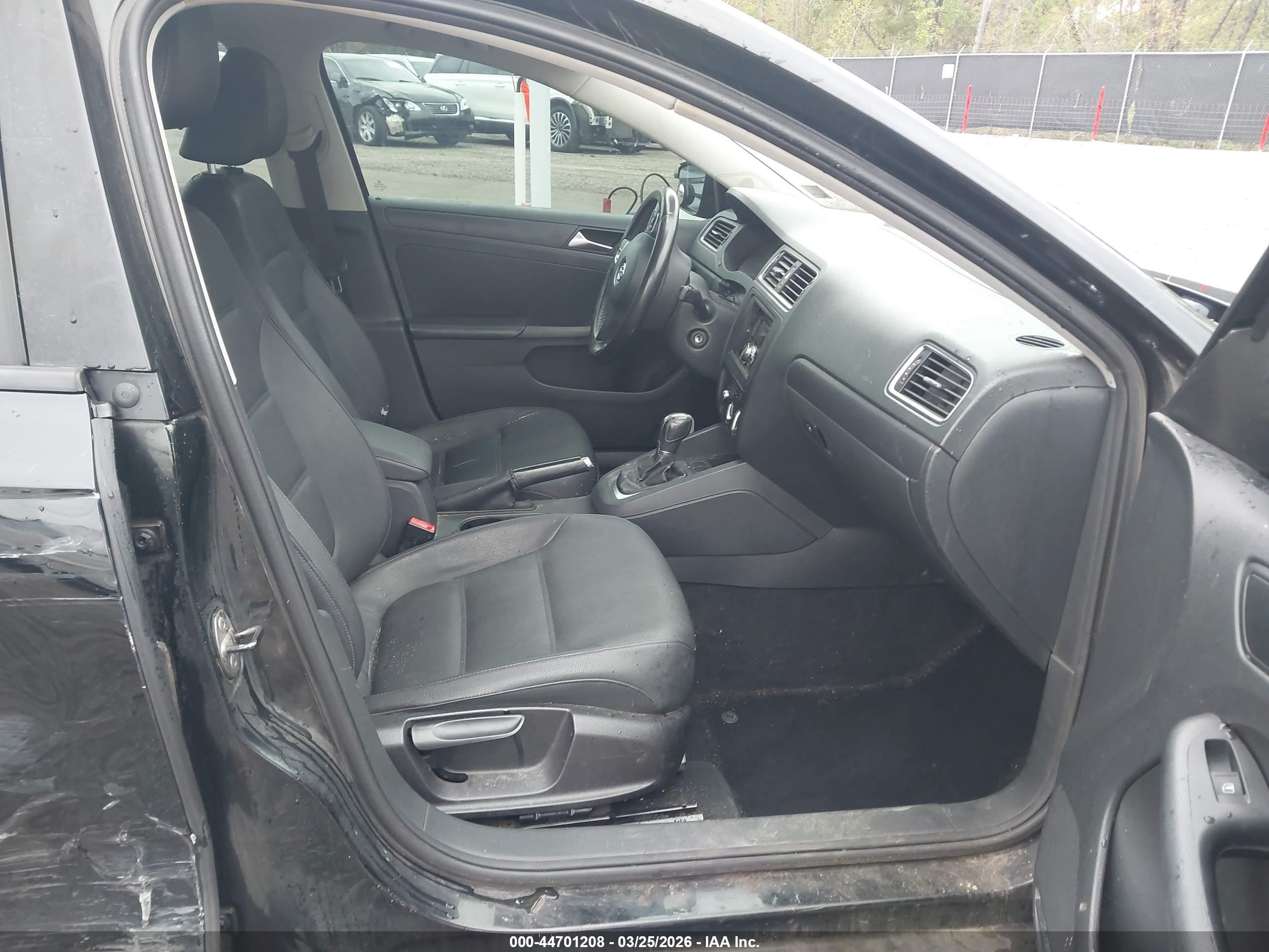 2011 Volkswagen Jetta 2.5l Se Black vin: 3VWDZ7AJ2BM334549