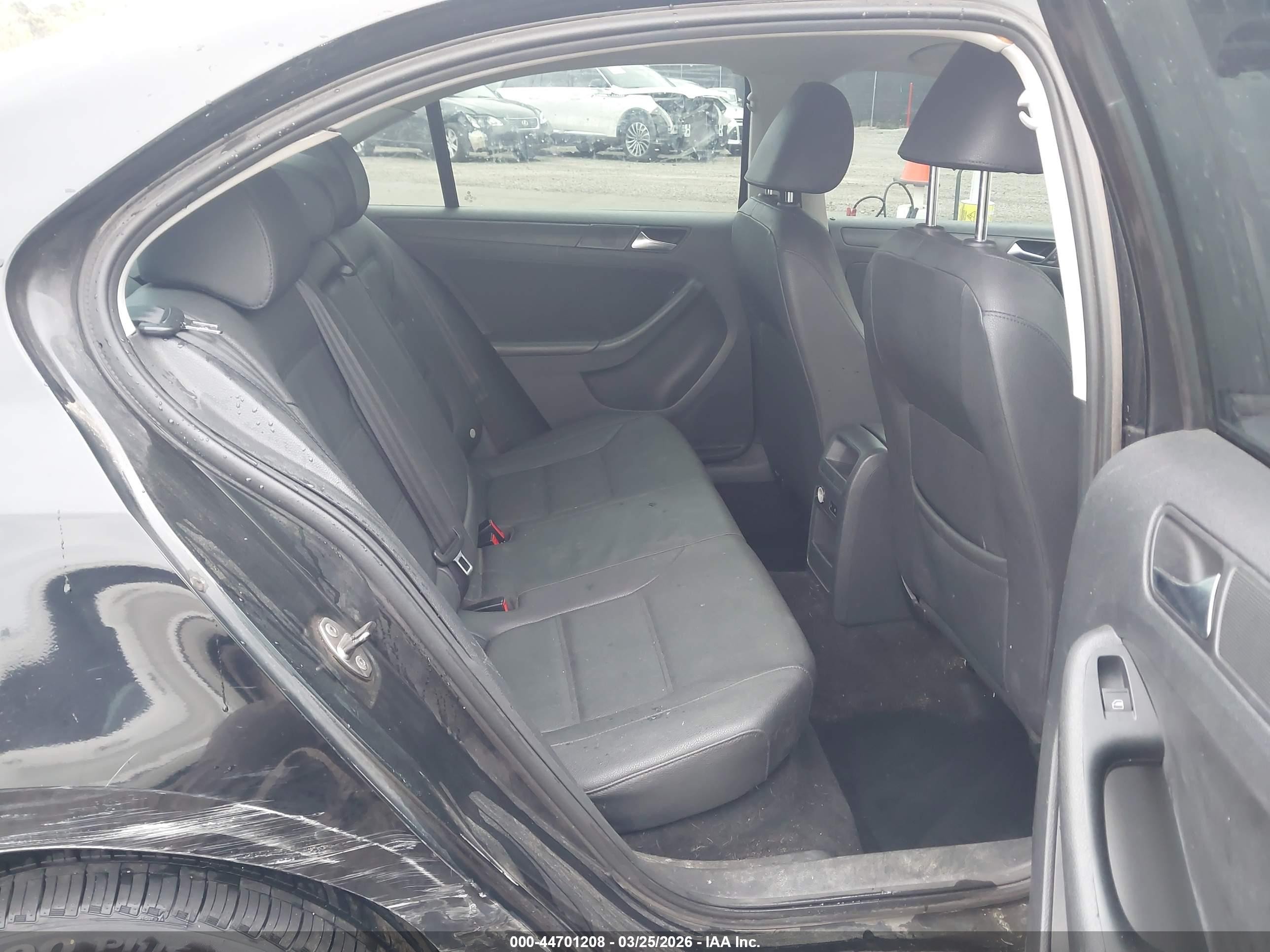 2011 Volkswagen Jetta 2.5l Se Black vin: 3VWDZ7AJ2BM334549