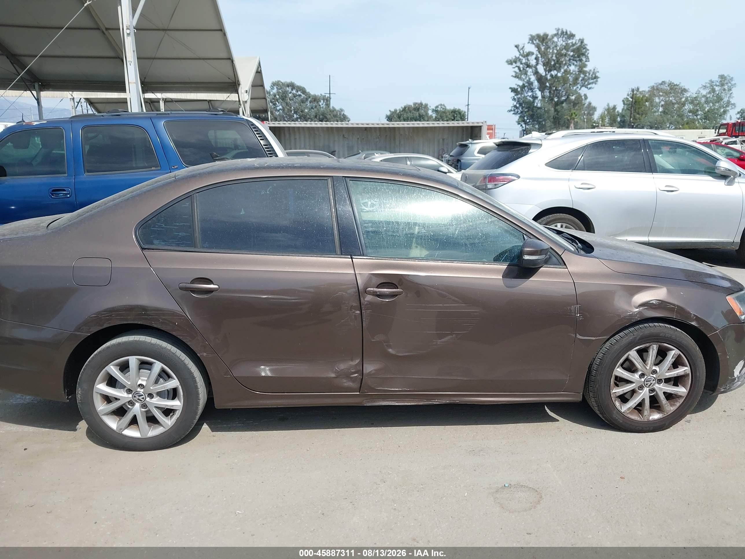 2011 Volkswagen Jetta 2.5l Se Brown vin: 3VWDZ7AJ2BM384285