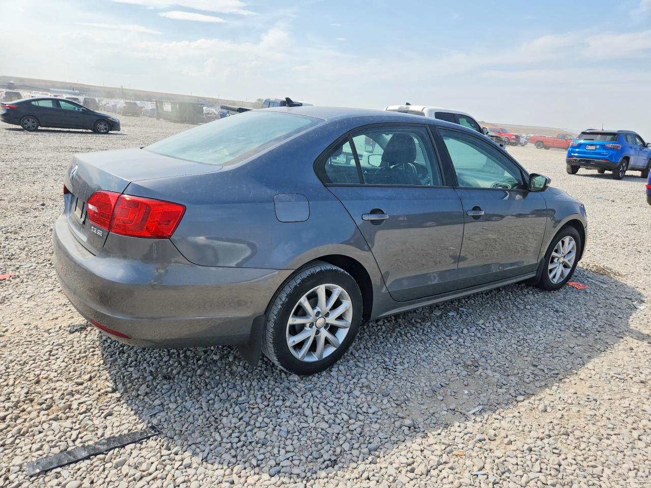 2011 Volkswagen Jetta Se Gray vin: 3VWDZ7AJ3BM080625