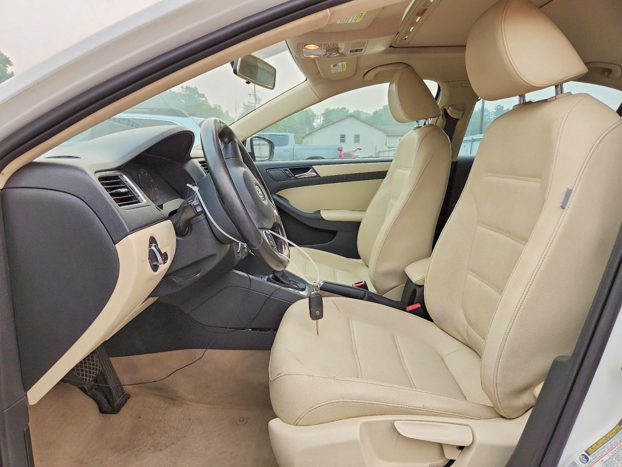 2011 Volkswagen Jetta Se White vin: 3VWDZ7AJ3BM317825