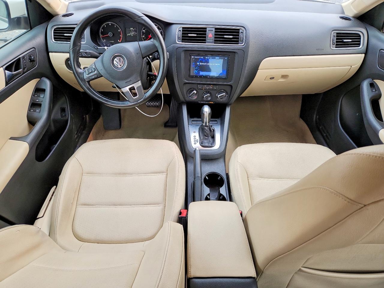 2011 Volkswagen Jetta Se White vin: 3VWDZ7AJ3BM317825
