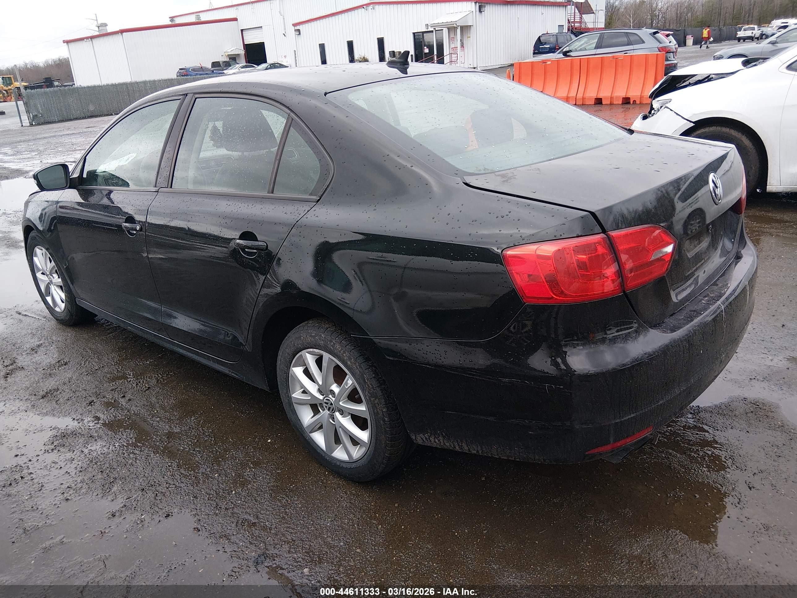 2011 Volkswagen Jetta 2.5l Se Black vin: 3VWDZ7AJ3BM319543