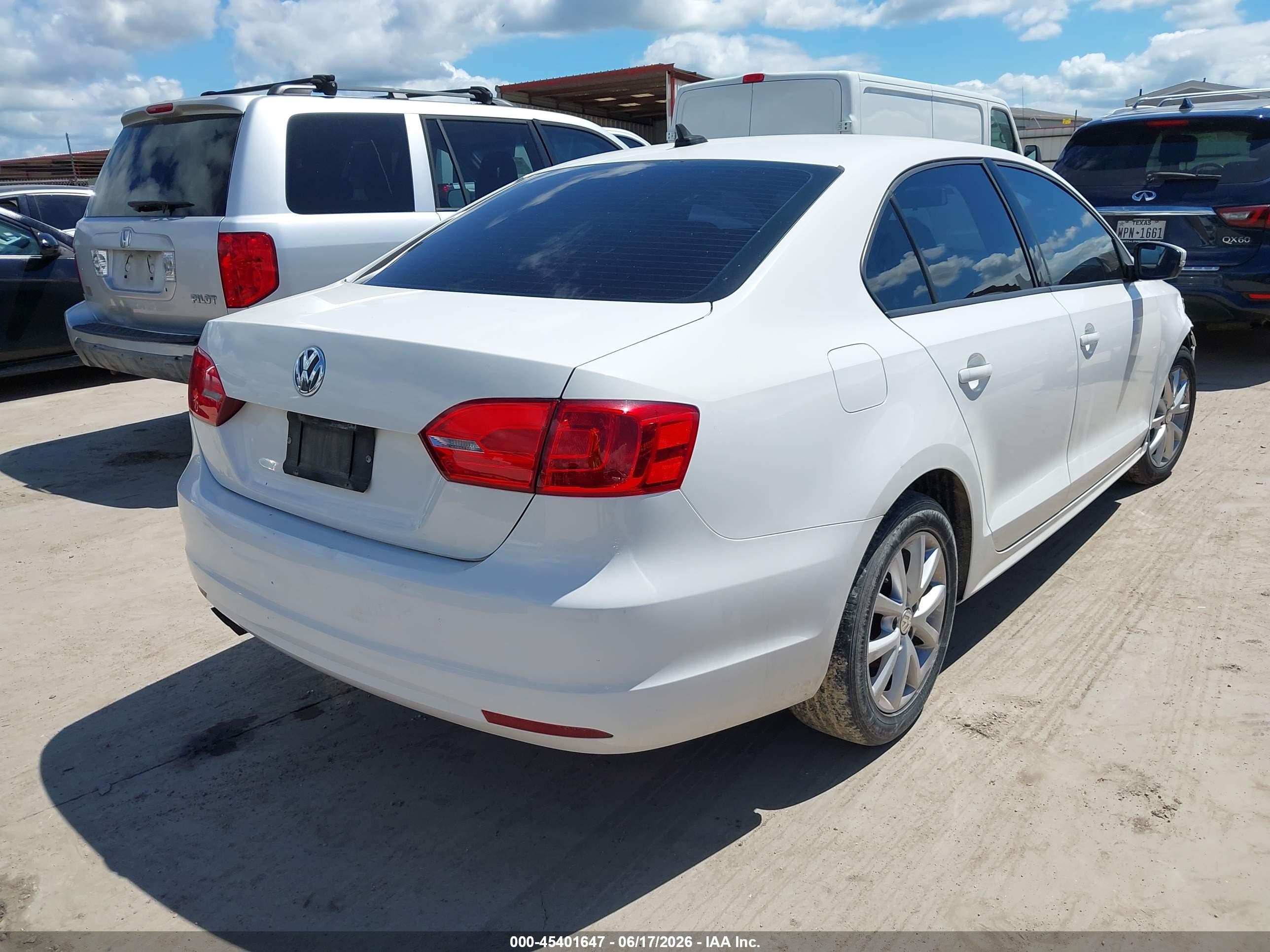 2011 Volkswagen Jetta 2.5l Se White vin: 3VWDZ7AJ3BM396350