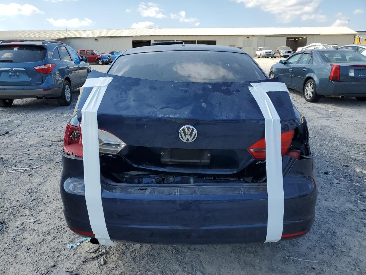 2011 Volkswagen Jetta Blue vin: 3VWDZ7AJ4BM087101
