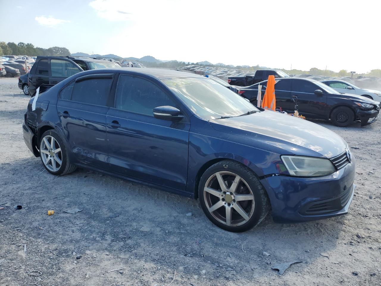 2011 Volkswagen Jetta Blue vin: 3VWDZ7AJ4BM087101