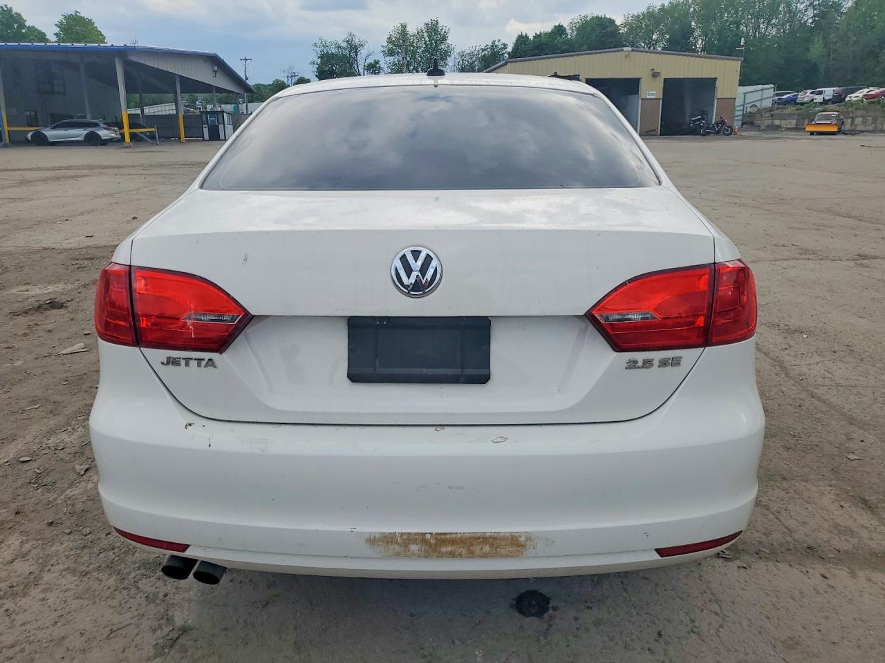 2011 Volkswagen Jetta Se Белый vin: 3VWDZ7AJ4BM384045