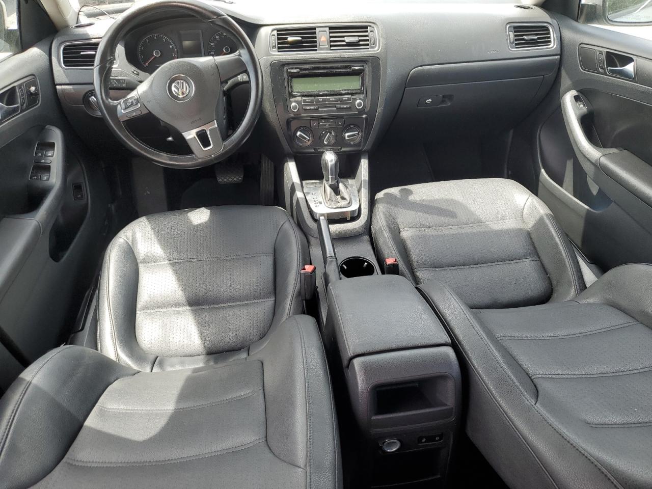 2011 Volkswagen Jetta Se Silver vin: 3VWDZ7AJ5BM022127
