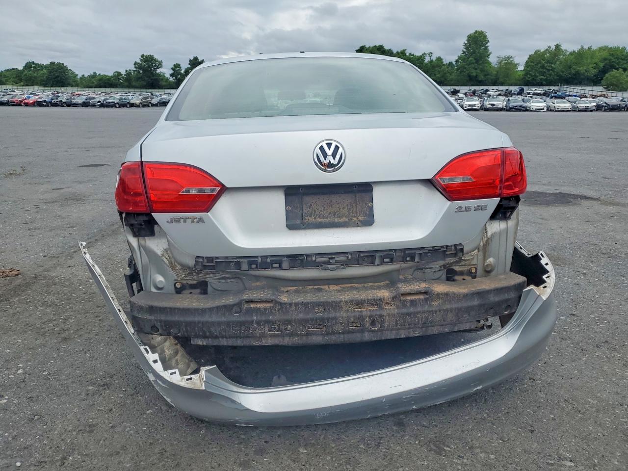 2011 Volkswagen Jetta Se Silver vin: 3VWDZ7AJ5BM301299