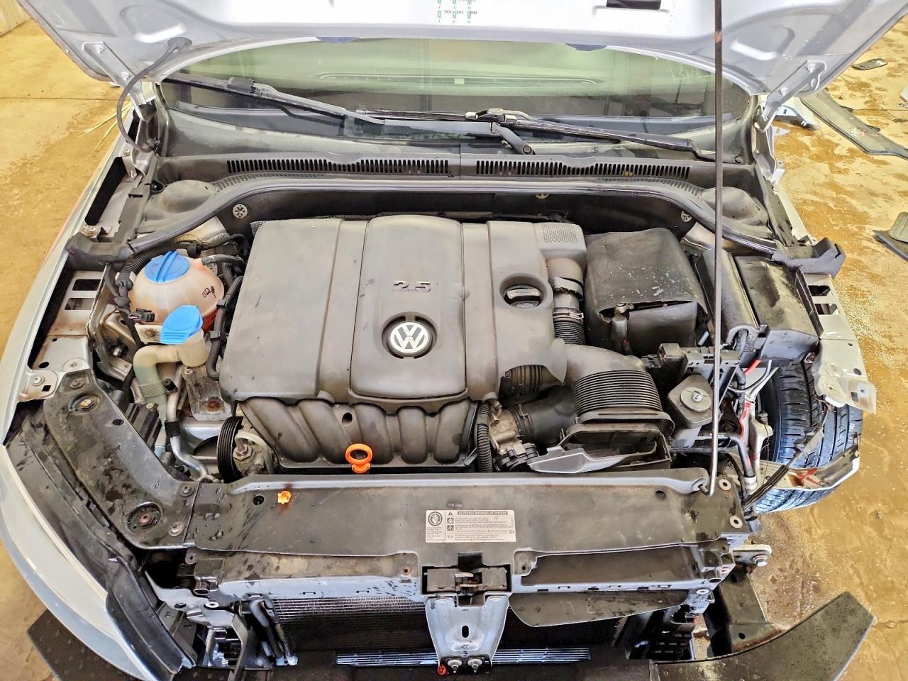 2011 Volkswagen Jetta Se Silver vin: 3VWDZ7AJ5BM312190