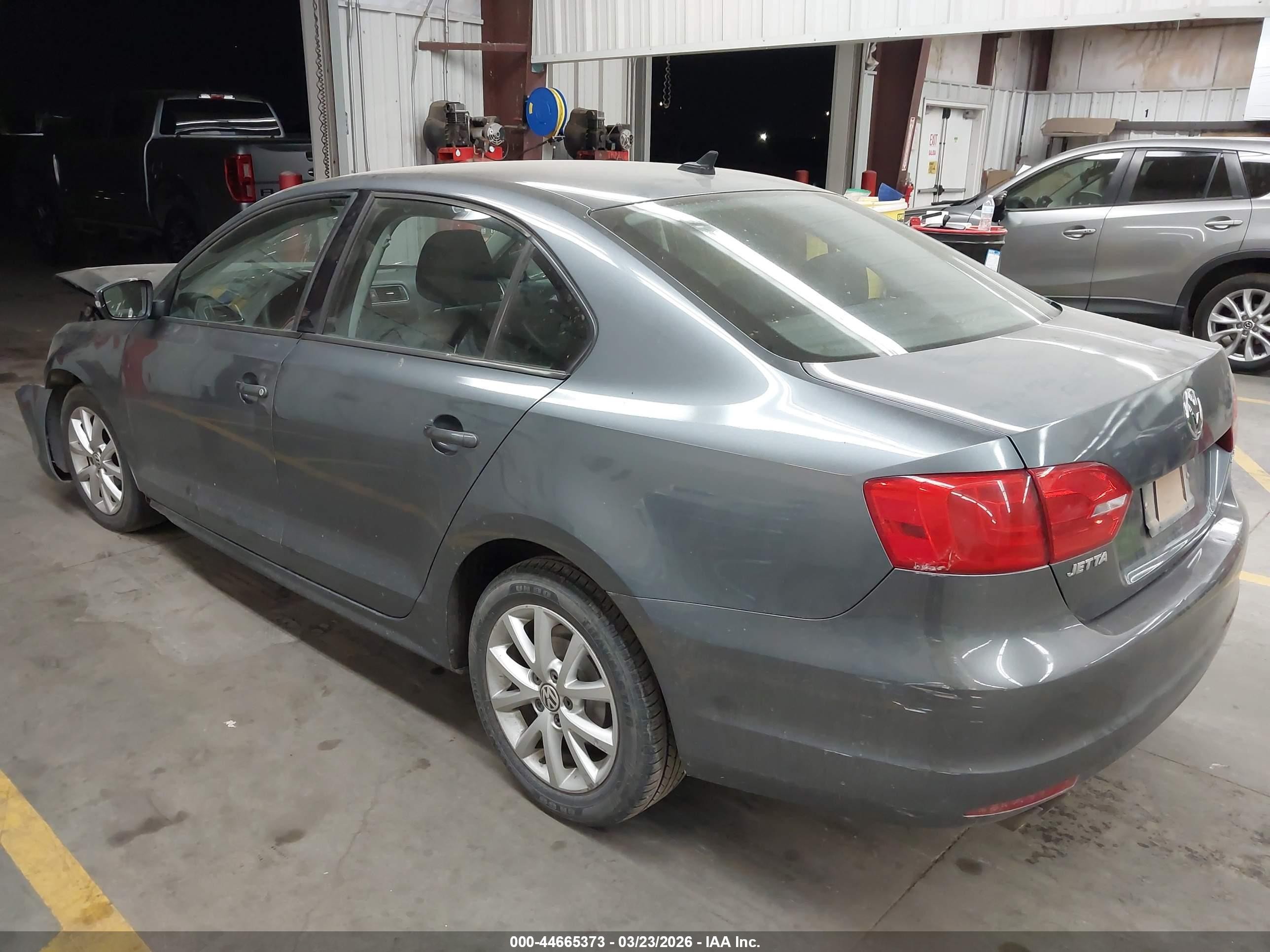 2011 Volkswagen Jetta 2.5l Se Gray vin: 3VWDZ7AJ5BM317597