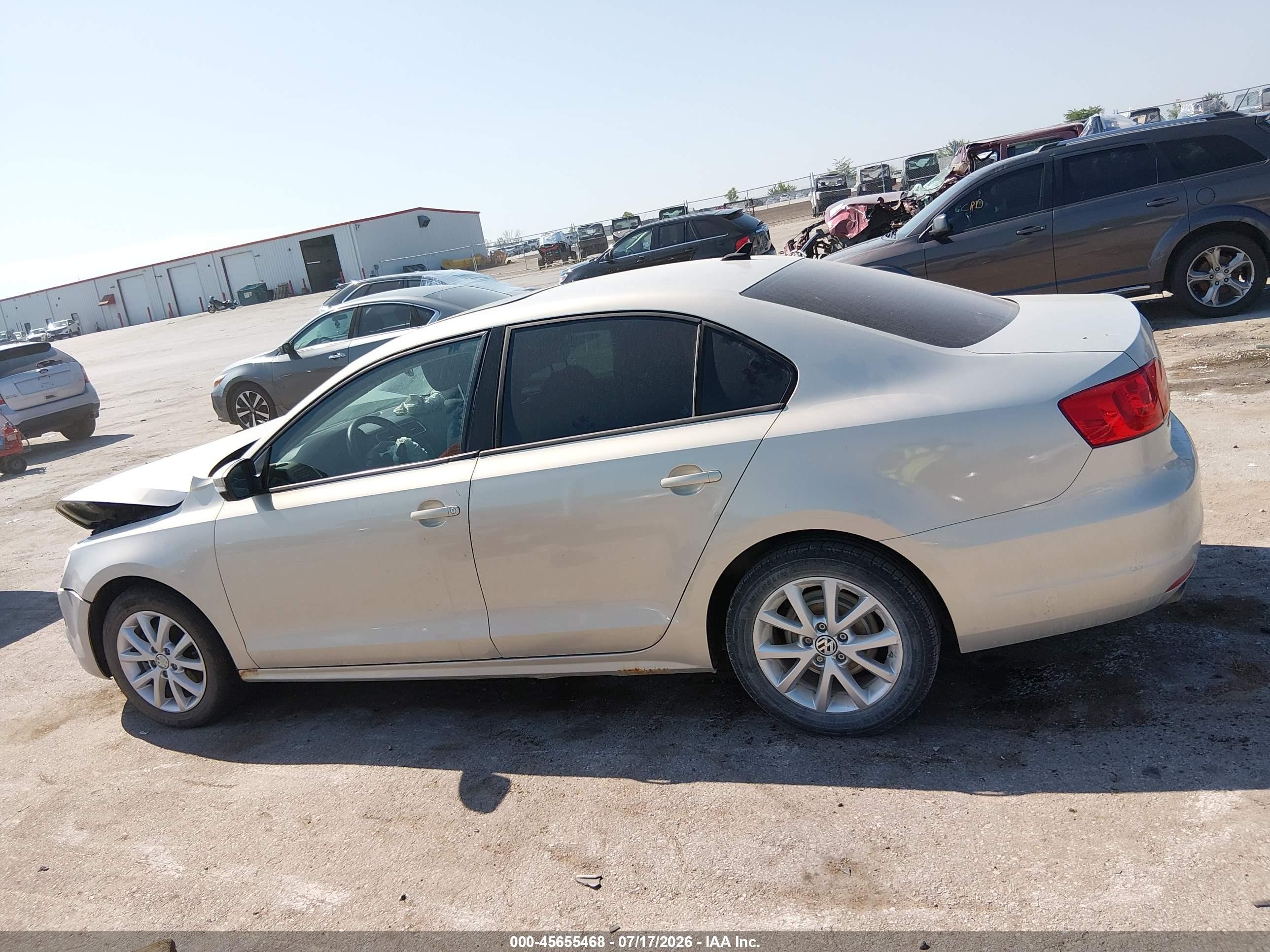 2011 Volkswagen Jetta 2.5l Se Silver vin: 3VWDZ7AJ5BM321732