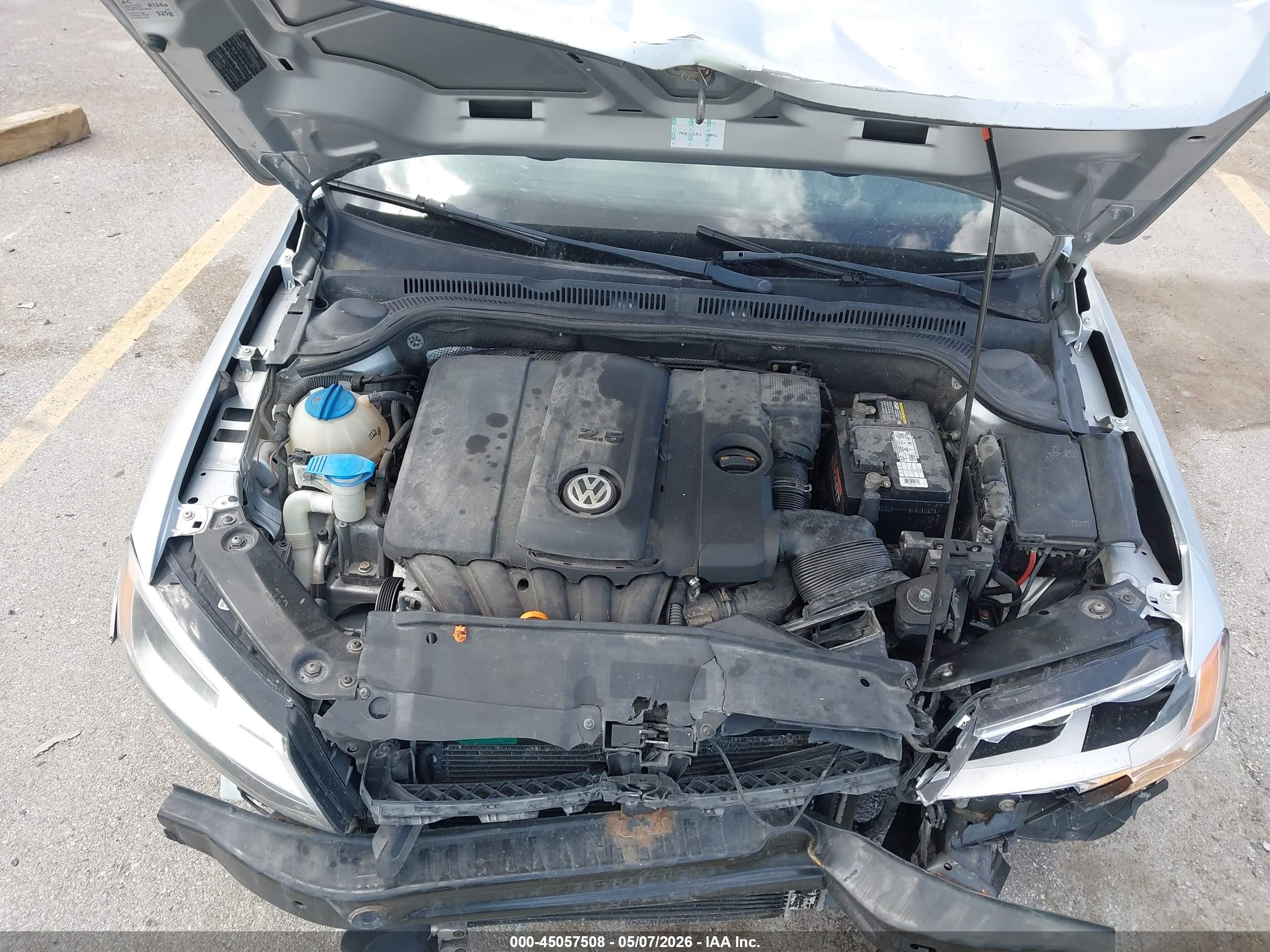2011 Volkswagen Jetta 2.5l Se Серебряный vin: 3VWDZ7AJ5BM371515