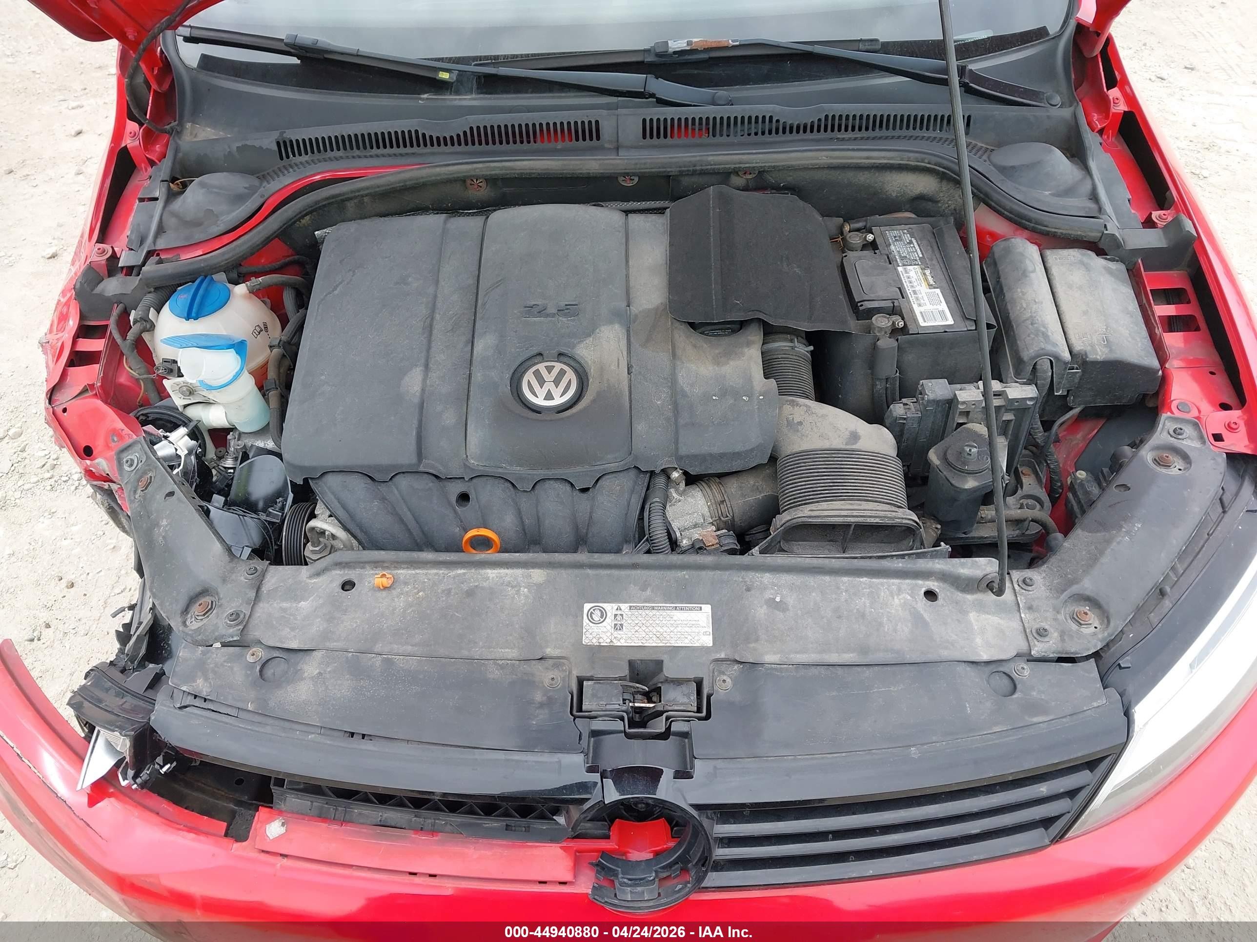 2011 Volkswagen Jetta 2.5l Se Red vin: 3VWDZ7AJ5BM399654