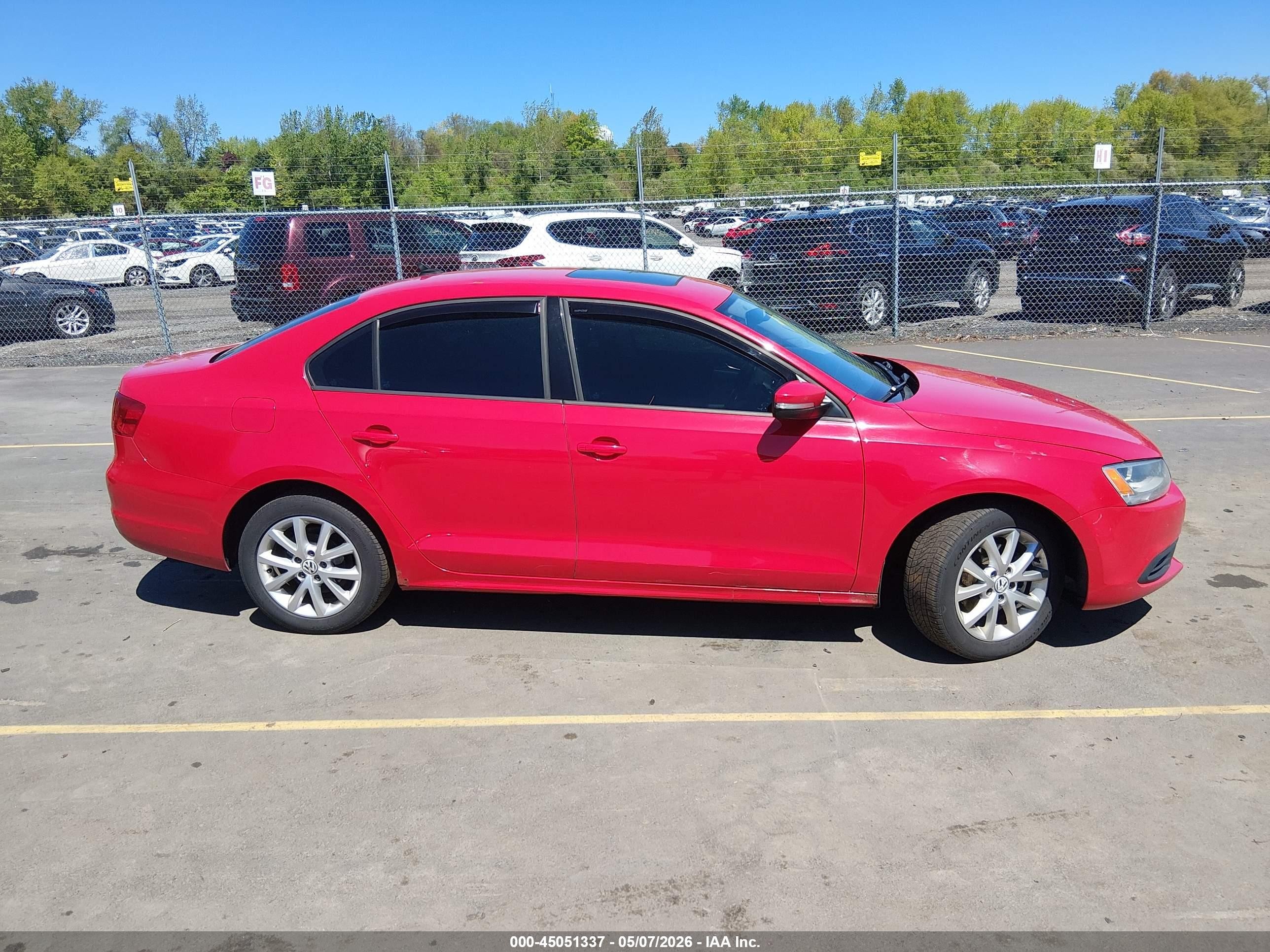 2011 Volkswagen Jetta 2.5l Se Red vin: 3VWDZ7AJ6BM102911