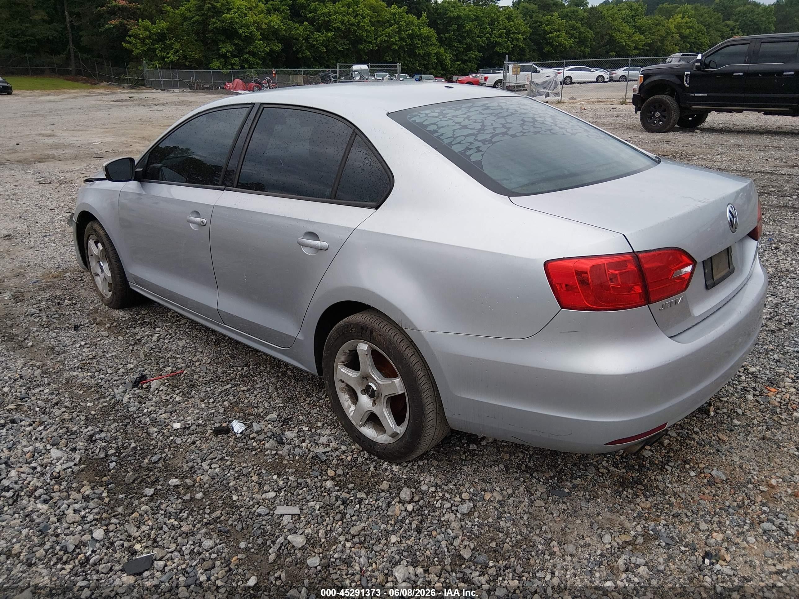 2011 Volkswagen Jetta 2.5l Se Silver vin: 3VWDZ7AJ6BM303532