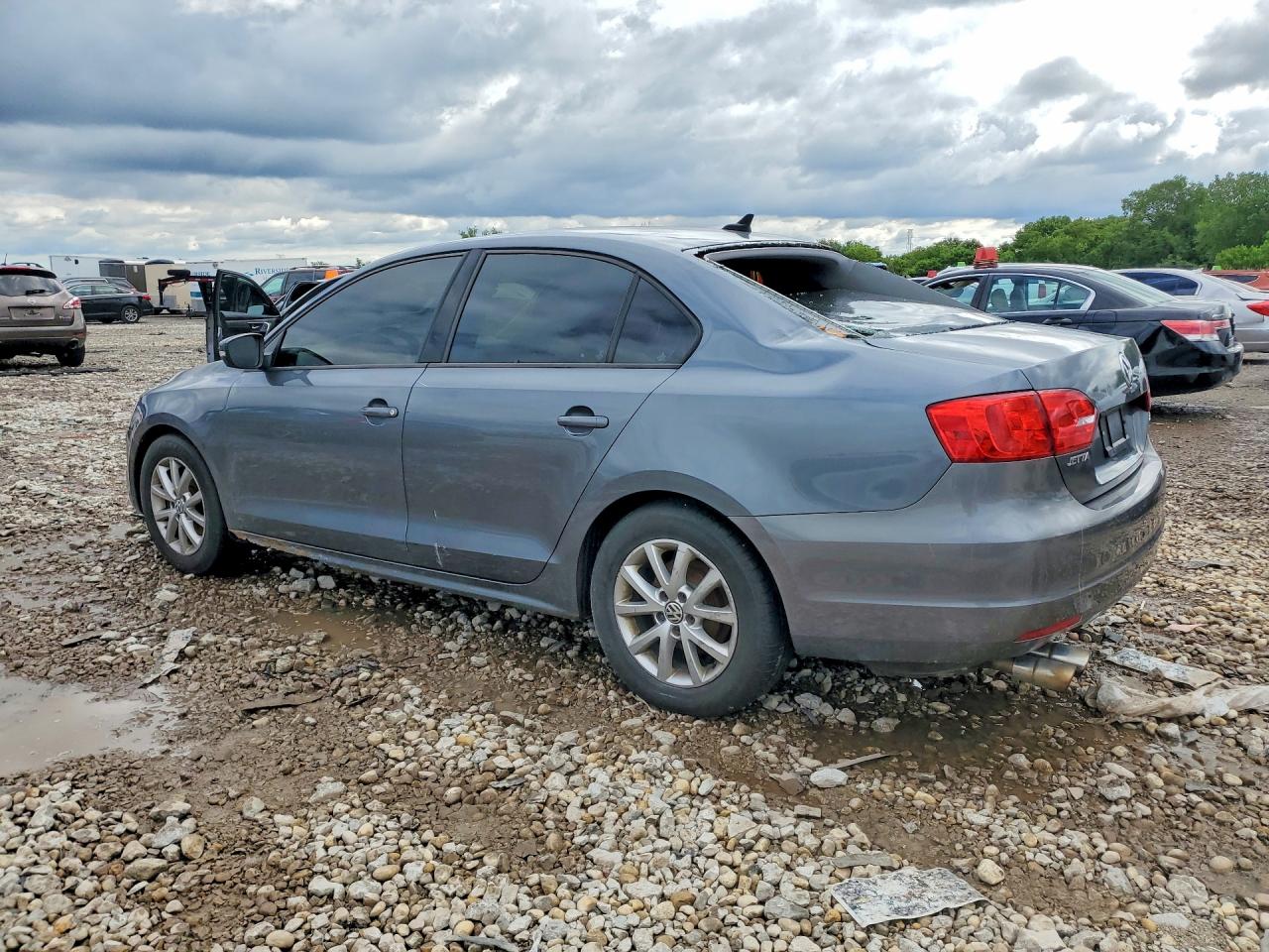 2011 Volkswagen Jetta Se Серый vin: 3VWDZ7AJ6BM336630