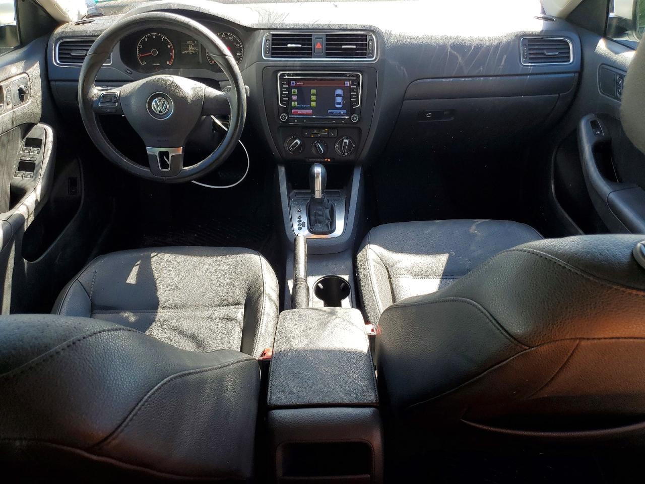 2011 Volkswagen Jetta Se Silver vin: 3VWDZ7AJ6BM349989