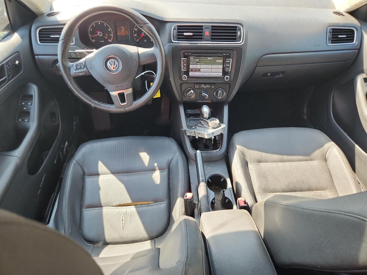 2011 Volkswagen Jetta Se Black vin: 3VWDZ7AJ7BM035185