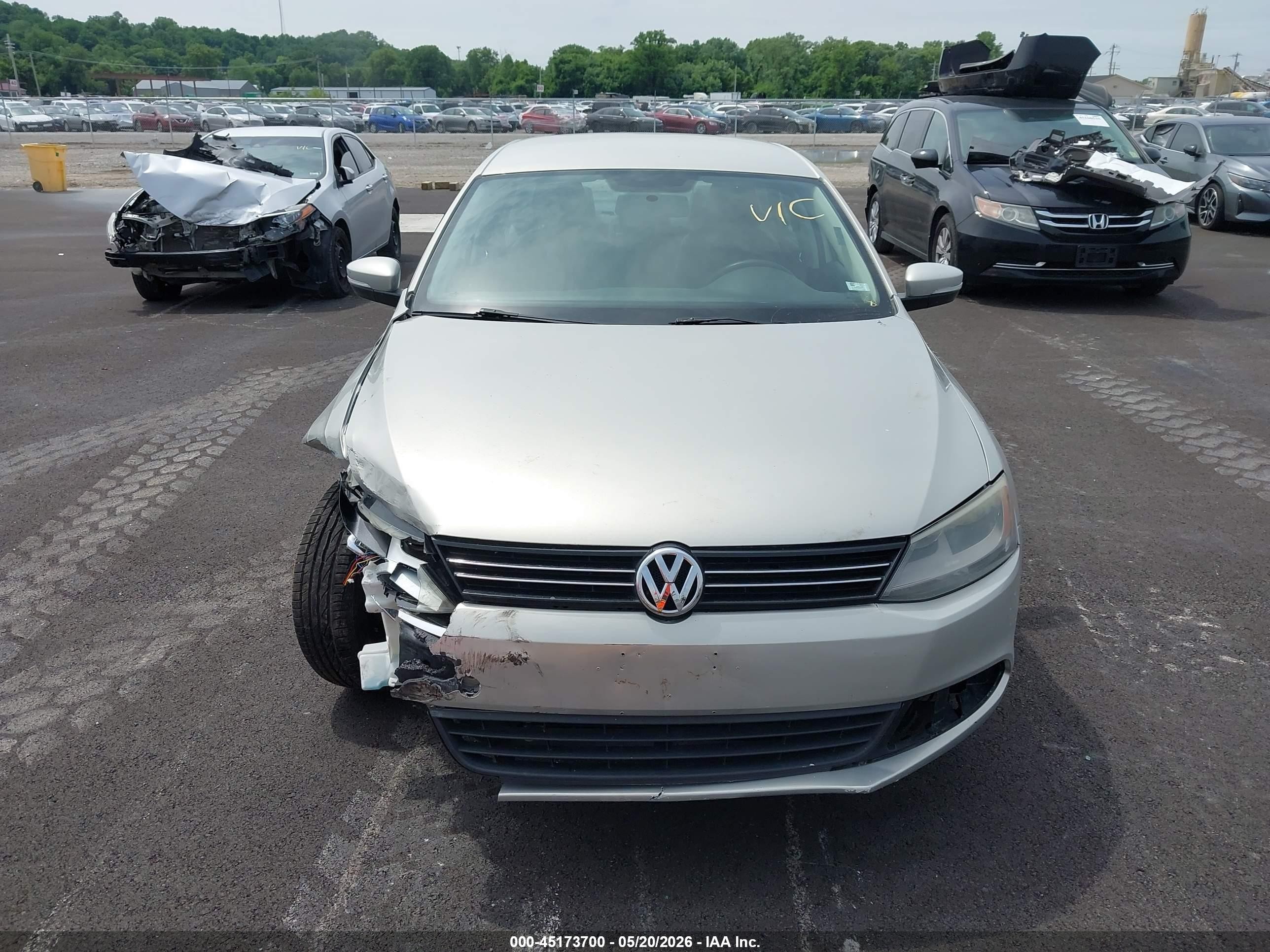 2011 Volkswagen Jetta 2.5l Se Желто-коричневый vin: 3VWDZ7AJ7BM340945
