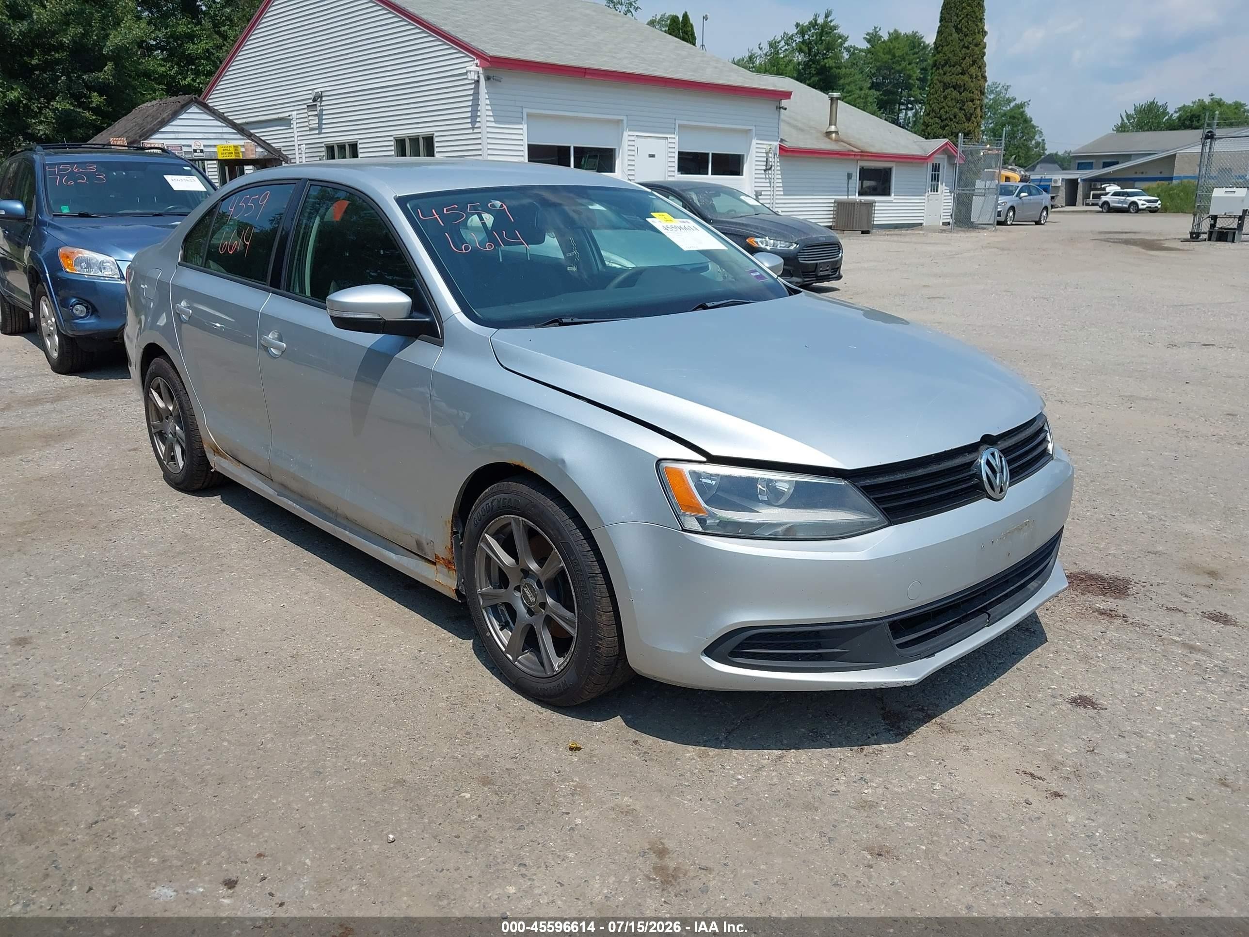 2011 Volkswagen Jetta 2.5l Se Silver vin: 3VWDZ7AJ8BM346057