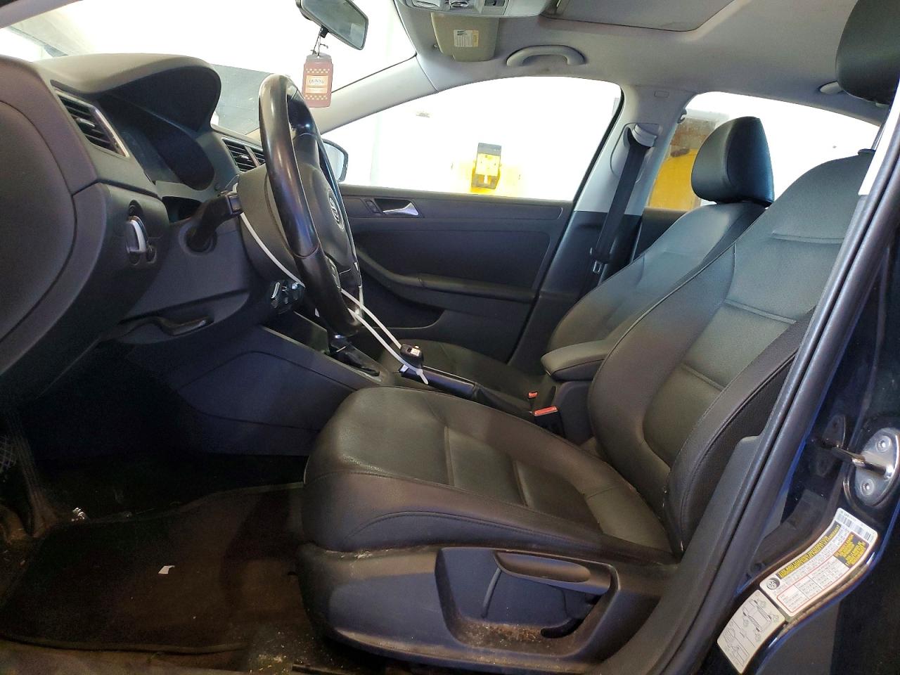 2011 Volkswagen Jetta Se Black vin: 3VWDZ7AJ8BM352215