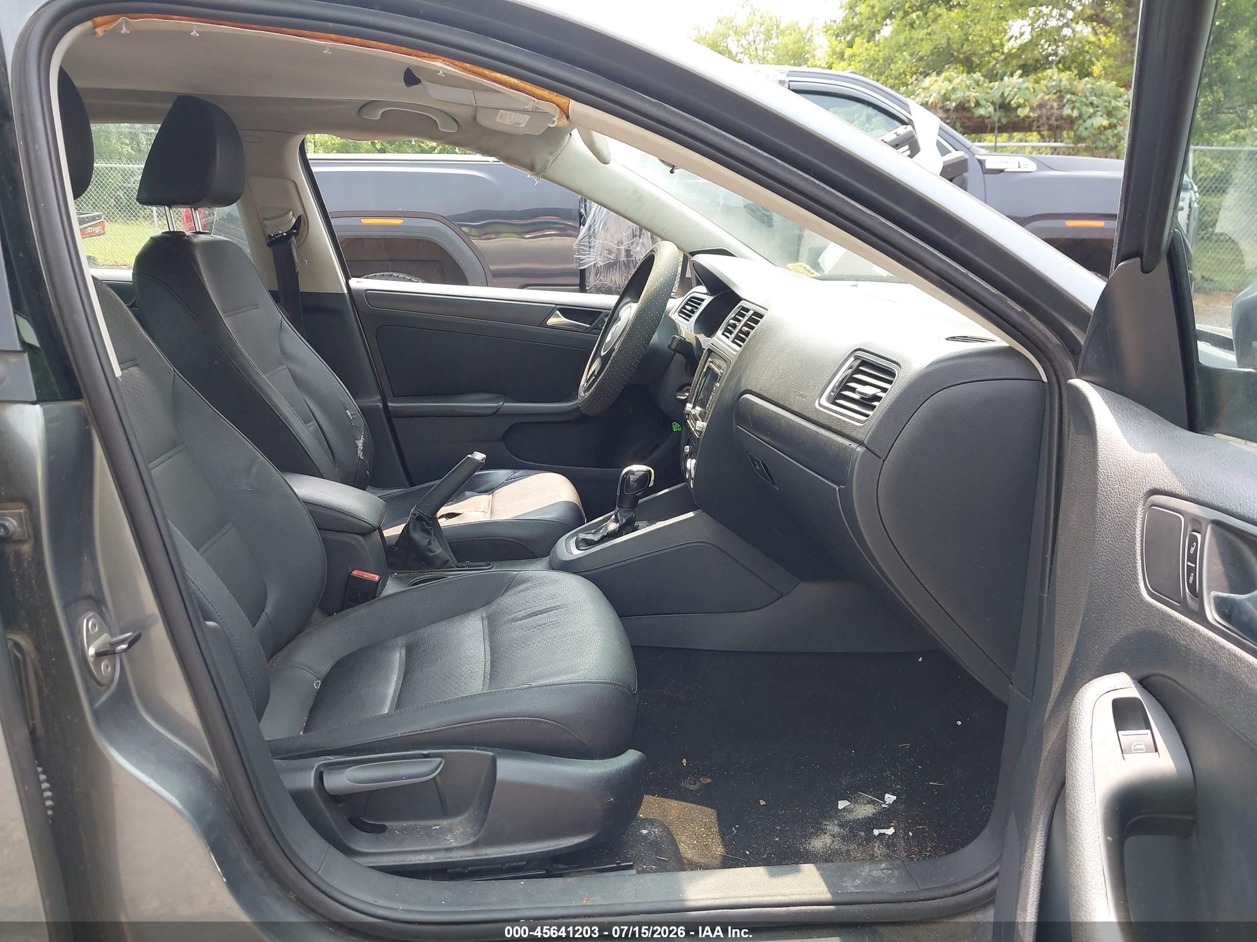 2011 Volkswagen Jetta 2.5l Se Gray vin: 3VWDZ7AJ8BM359682