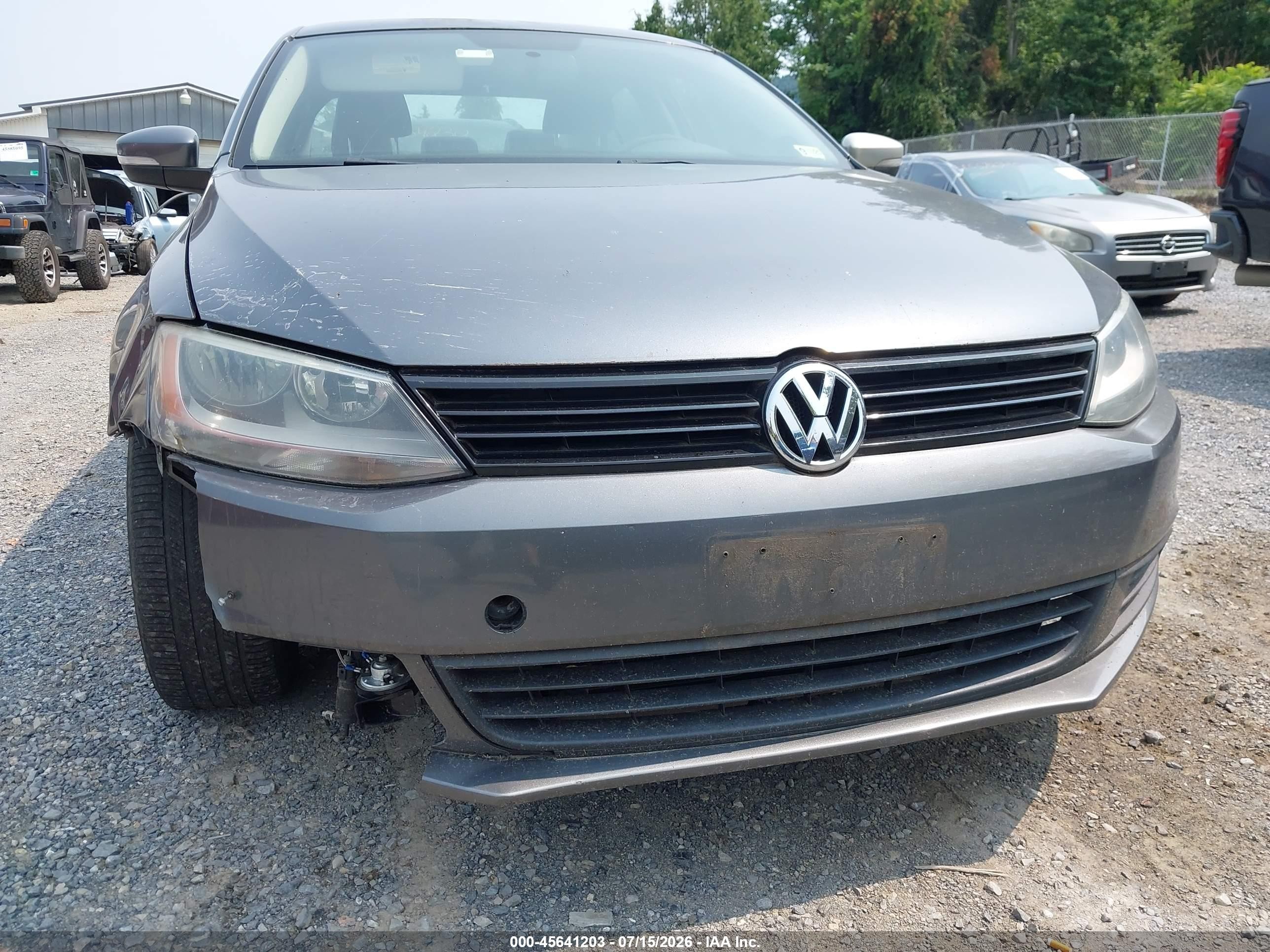 2011 Volkswagen Jetta 2.5l Se Gray vin: 3VWDZ7AJ8BM359682