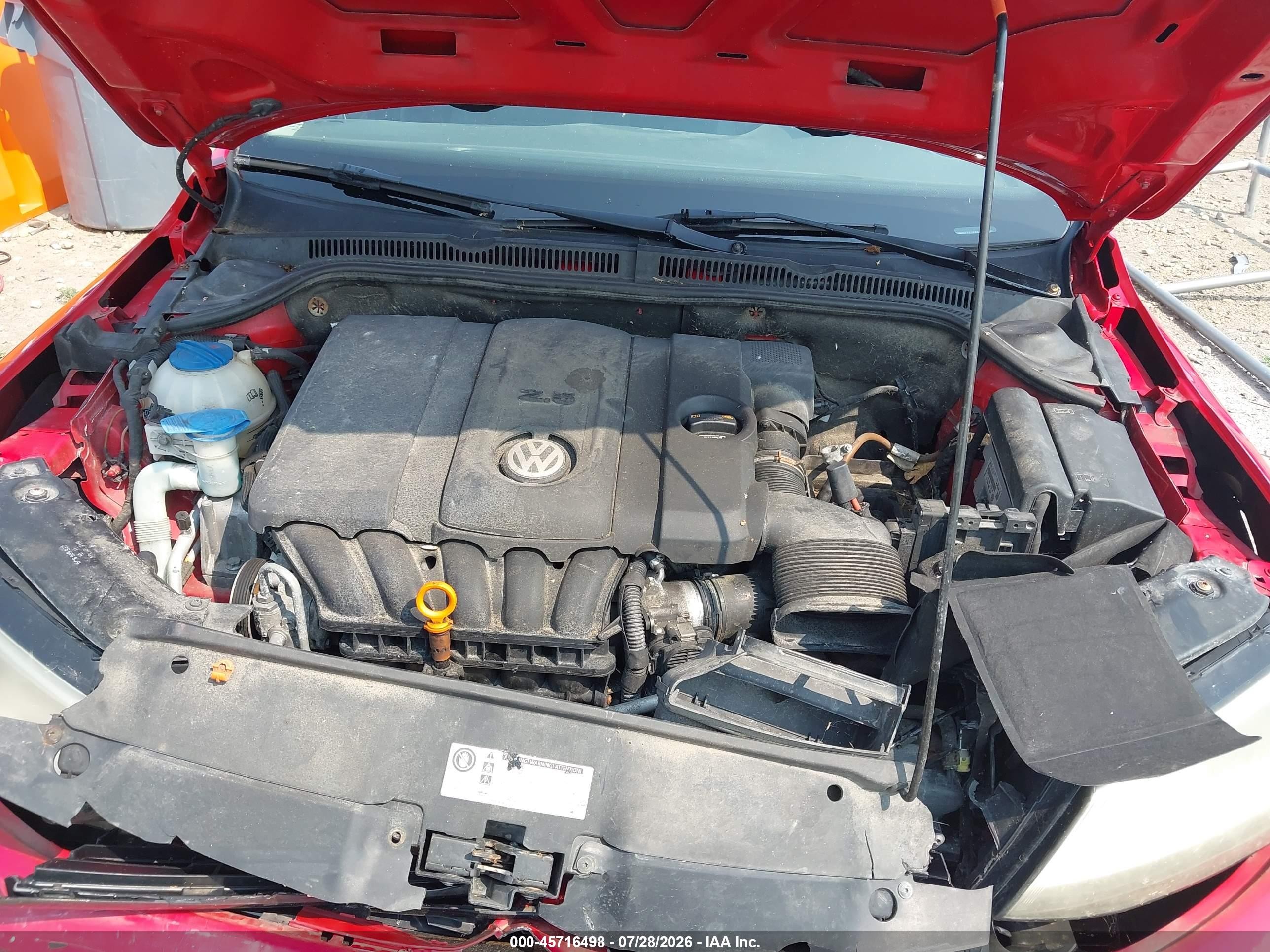 2011 Volkswagen Jetta 2.5l Se Red vin: 3VWDZ7AJ8BM375400