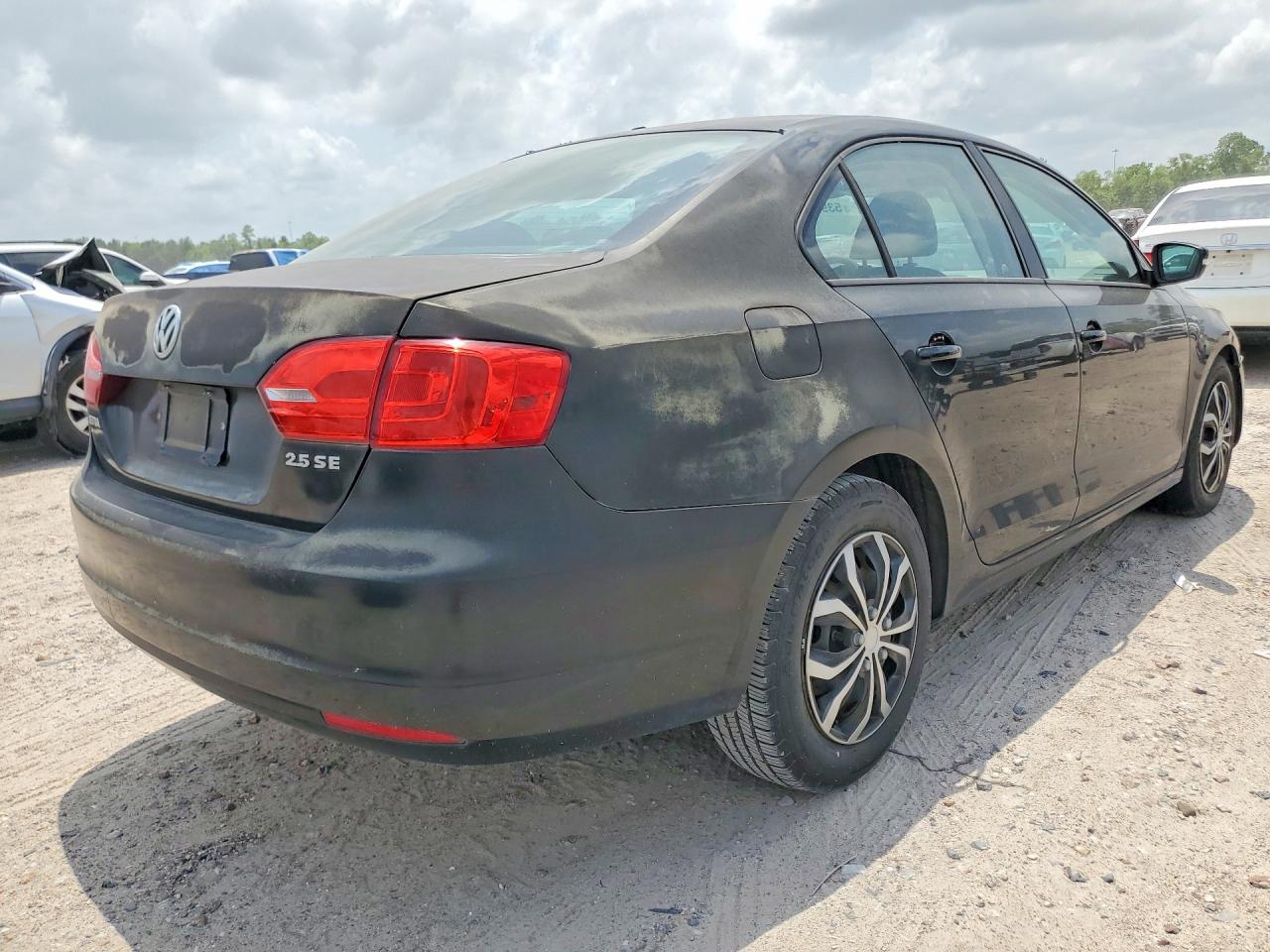 2011 Volk Jetta Black vin: 3VWDZ7AJXBM323038