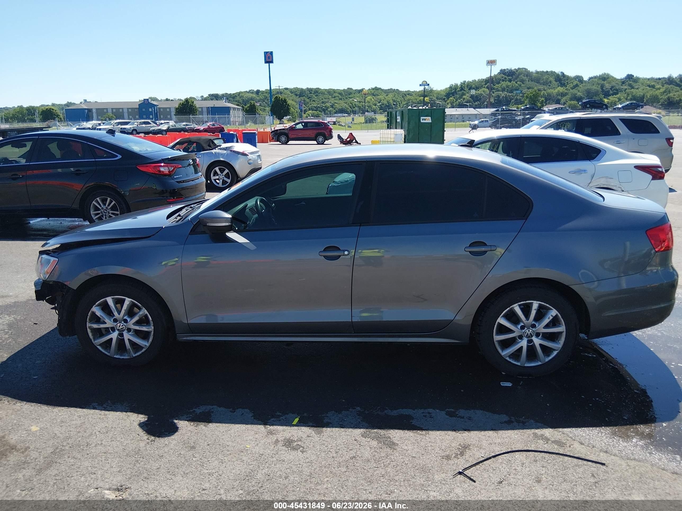 2011 Volkswagen Jetta 2.5l Se Gray vin: 3VWDZ7AJXBM376967